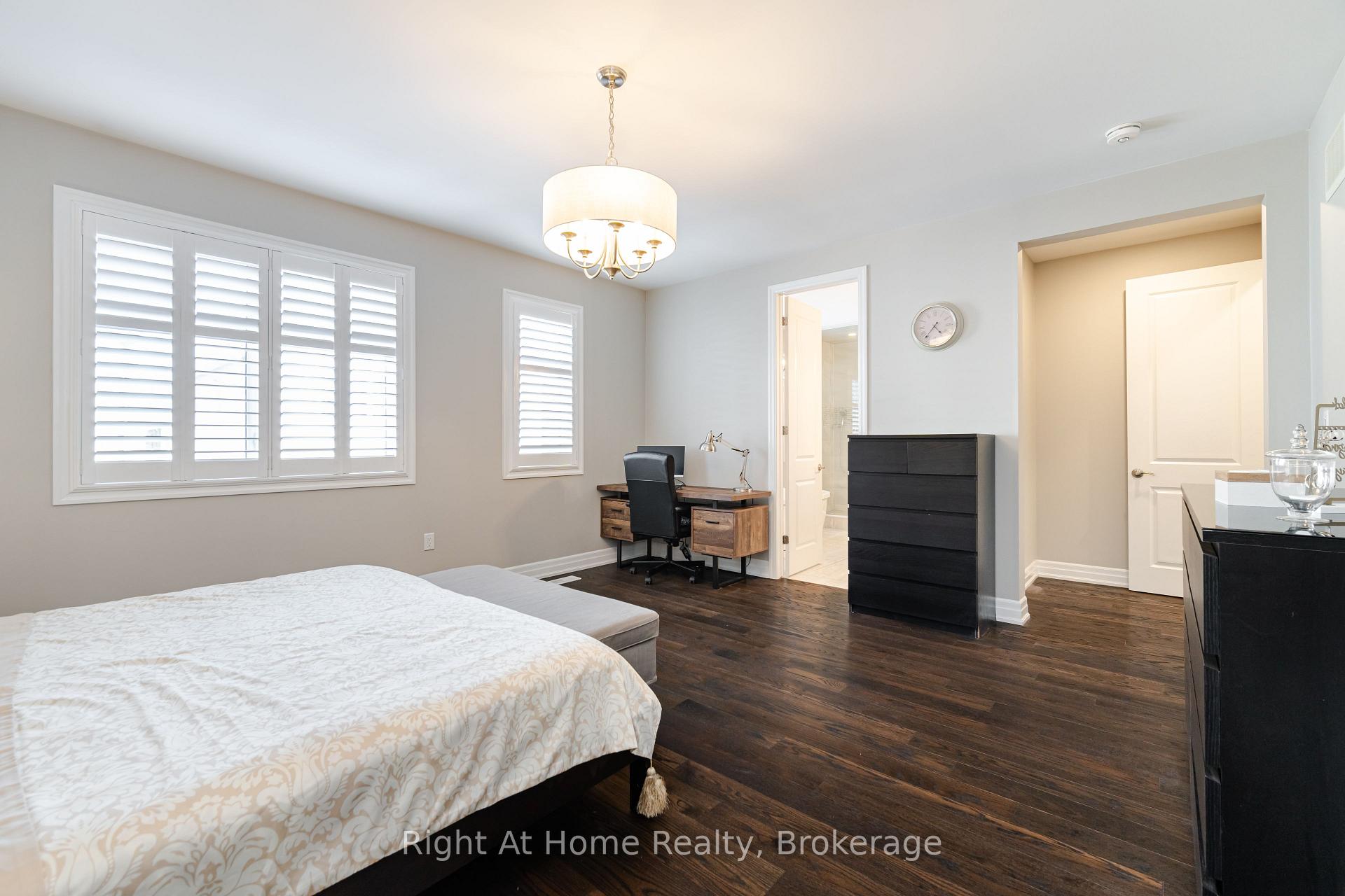 Photo 26 of 3318 Charles Biggar Drive, Oakville, Glenorchy — HOMEH