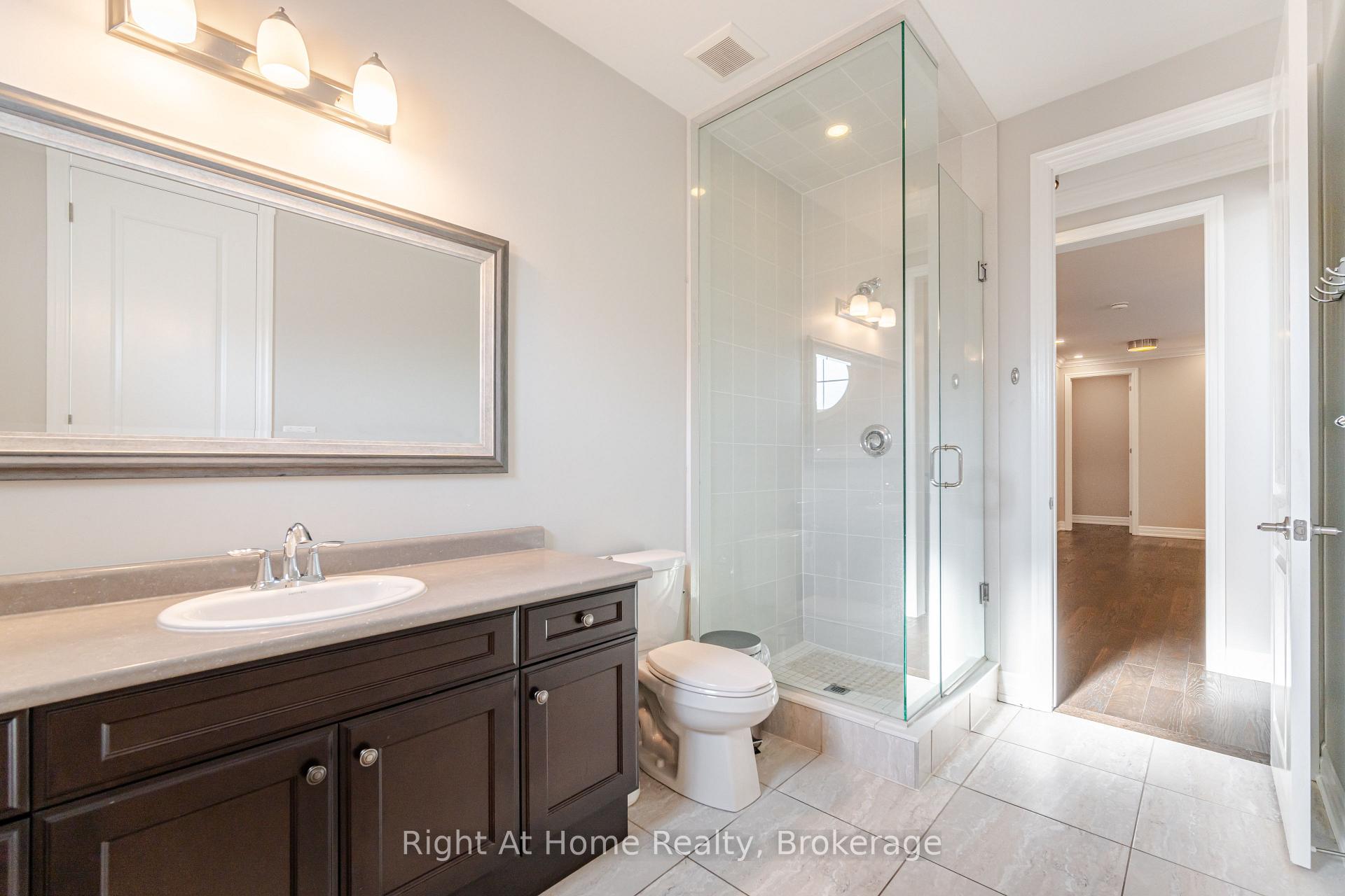 Photo 40 of 3318 Charles Biggar Drive, Oakville, Glenorchy — HOMEH