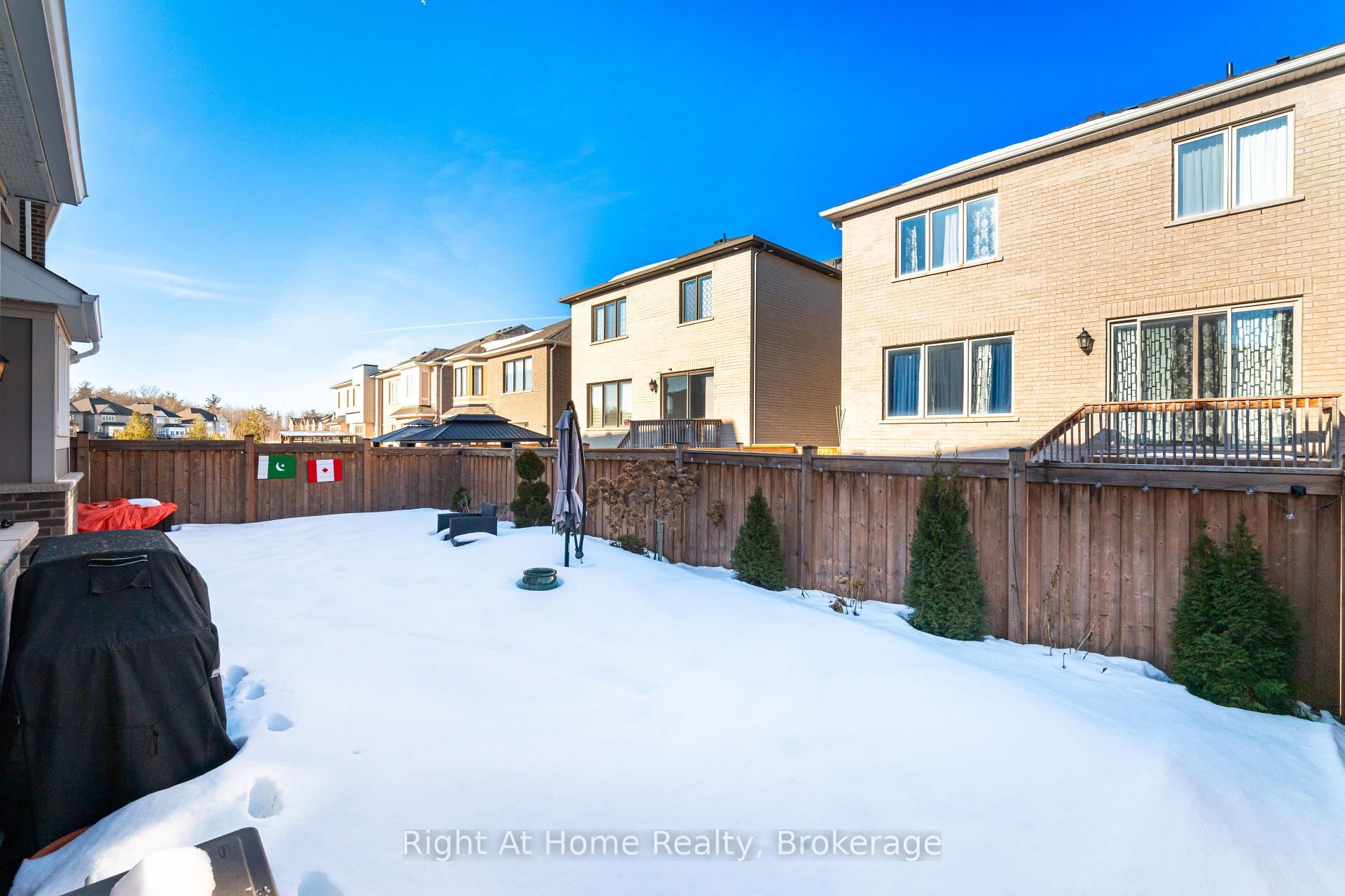 Photo 44 of 3318 Charles Biggar Drive, Oakville, Glenorchy — HOMEH