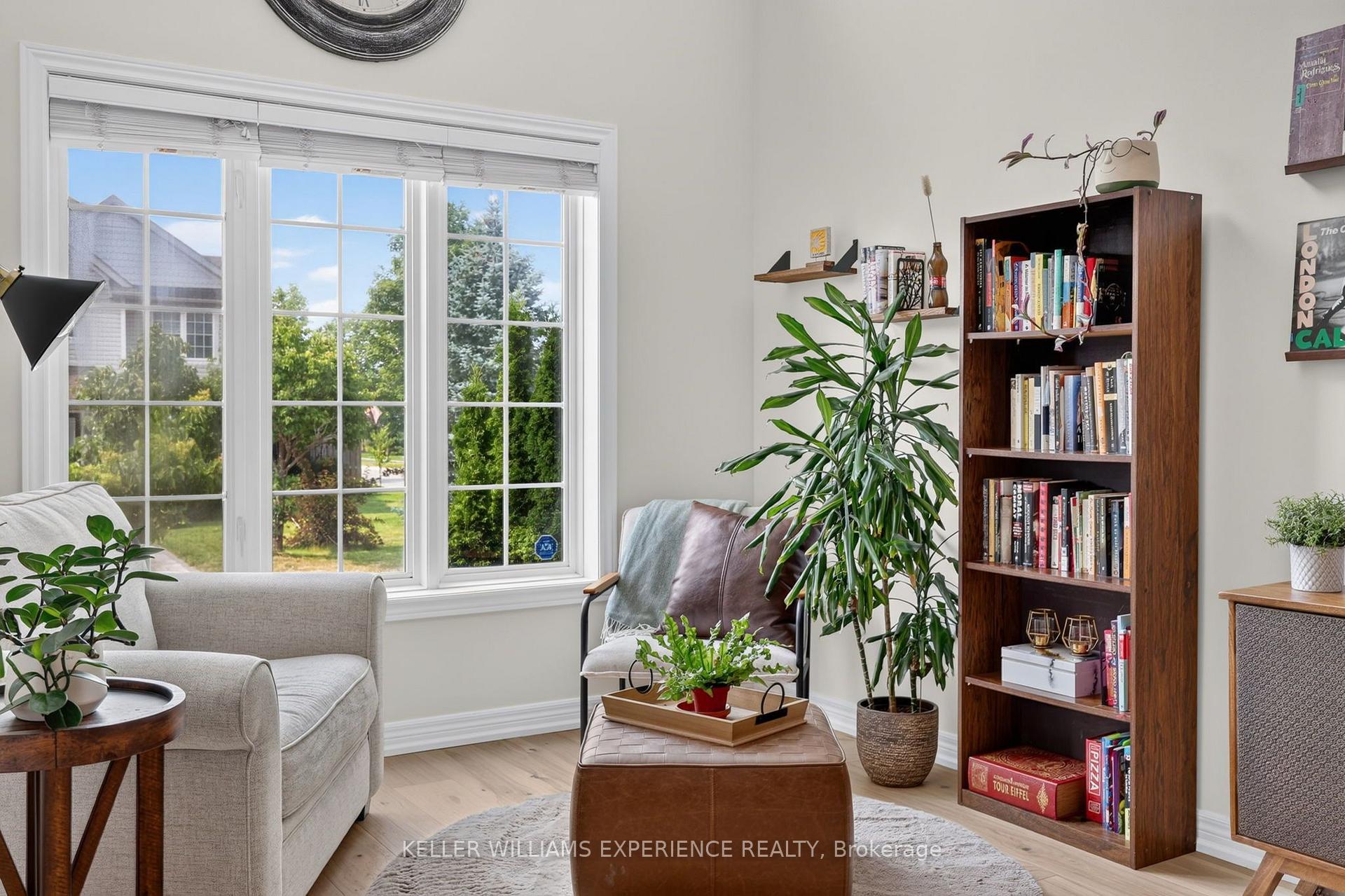 Photo 21 of 91 Thrushwood Drive, Barrie, 400 West — HOMEH