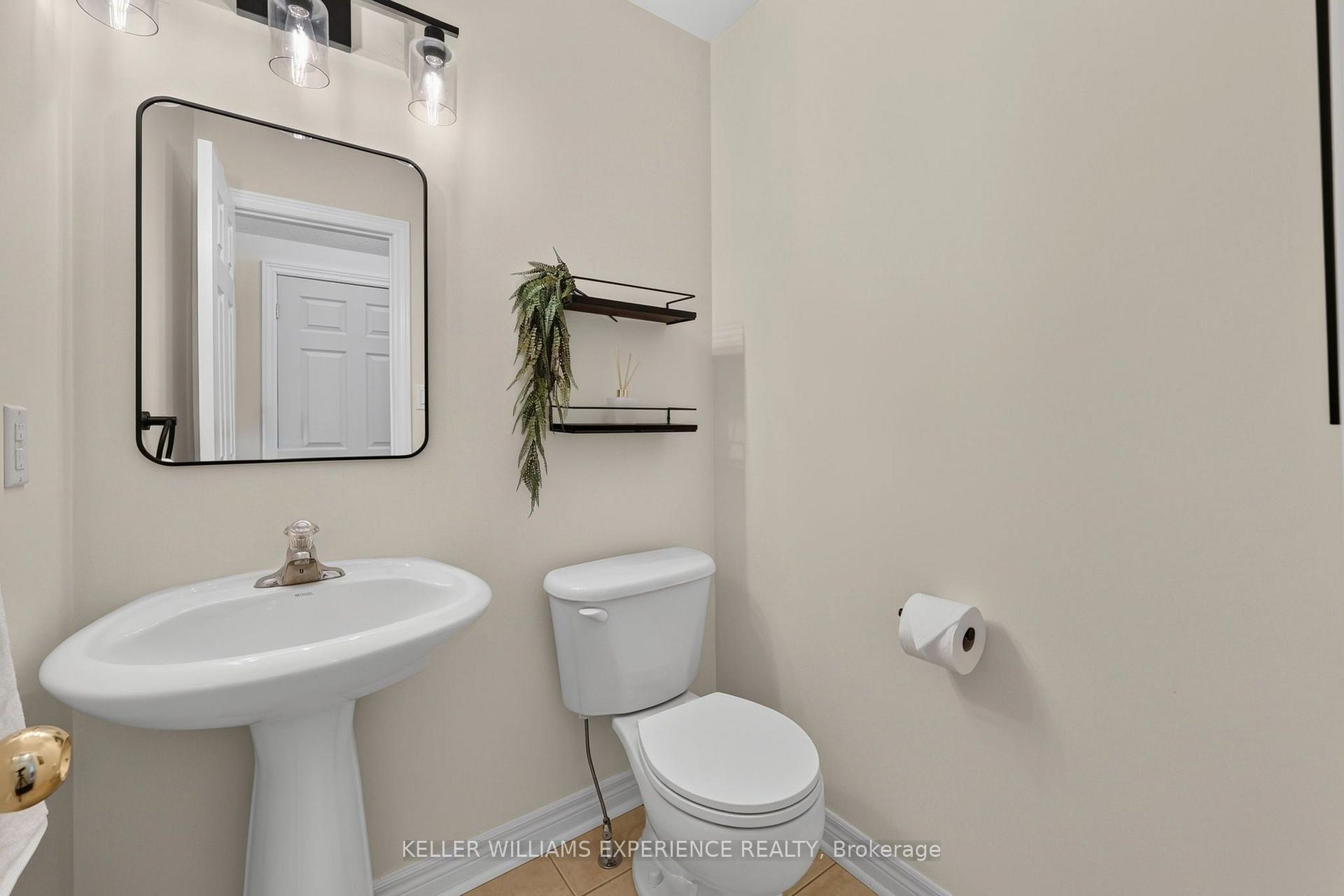 Photo 22 of 91 Thrushwood Drive, Barrie, 400 West — HOMEH