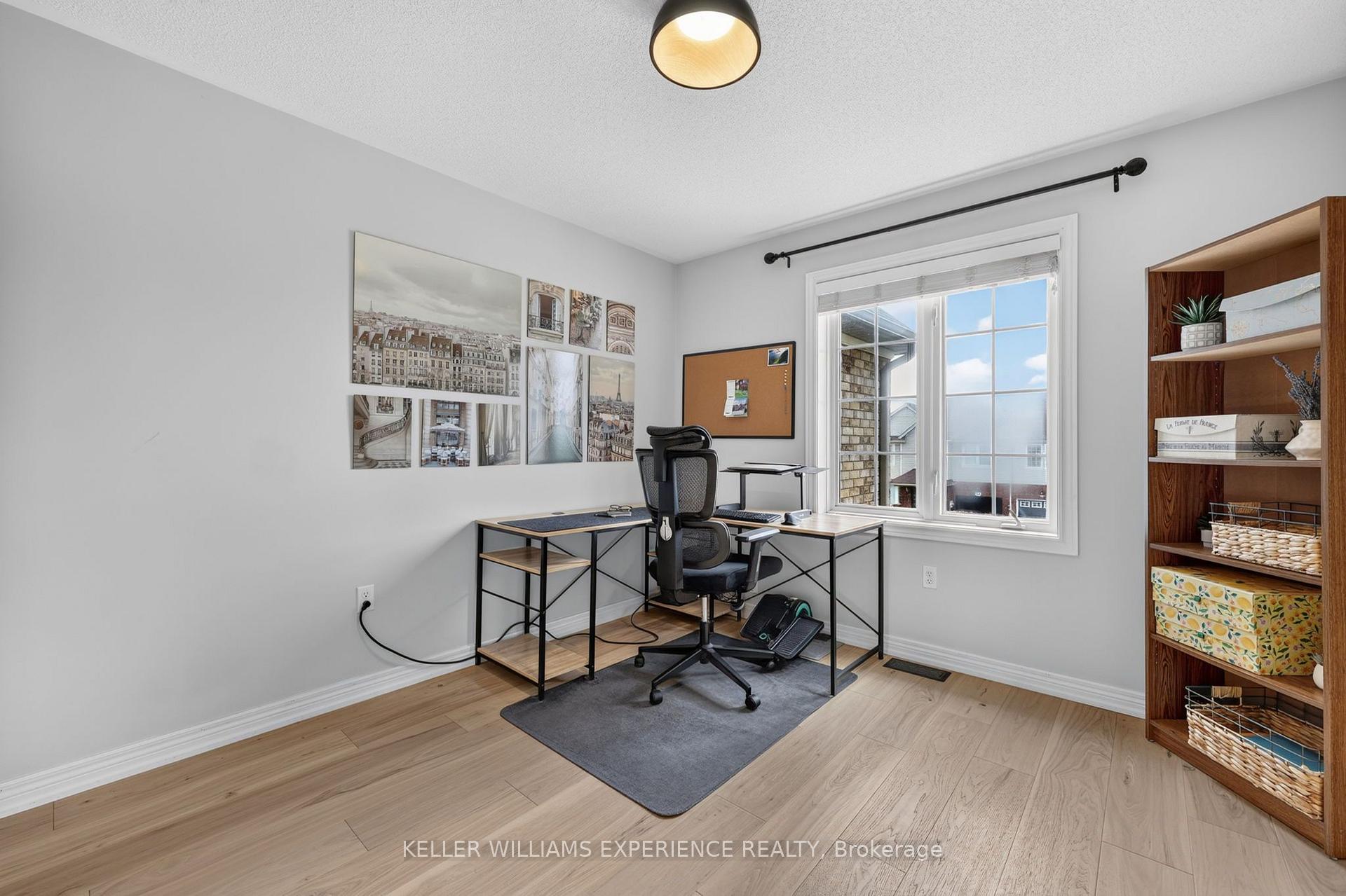 Photo 32 of 91 Thrushwood Drive, Barrie, 400 West — HOMEH