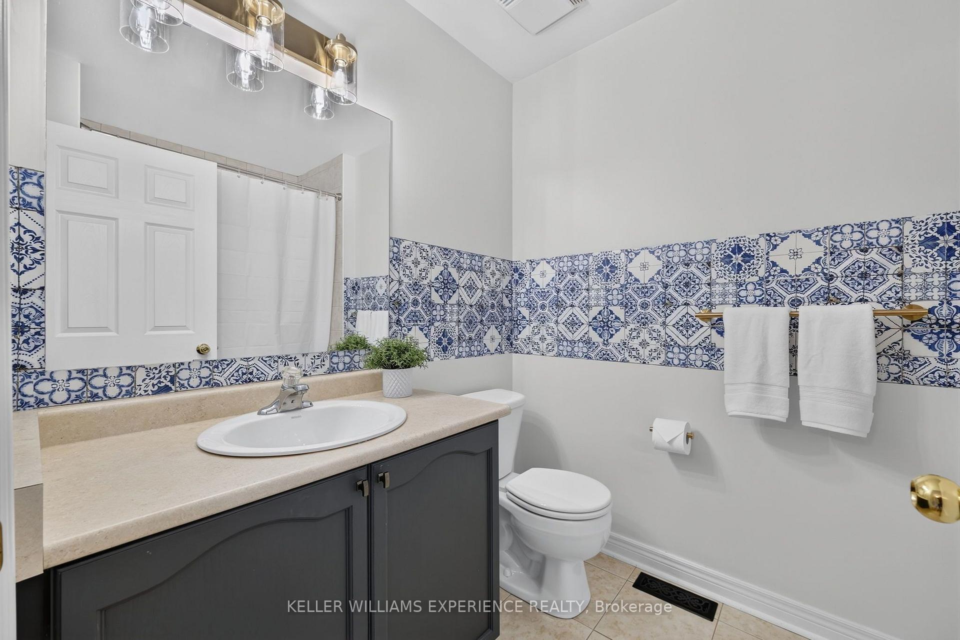 Photo 33 of 91 Thrushwood Drive, Barrie, 400 West — HOMEH