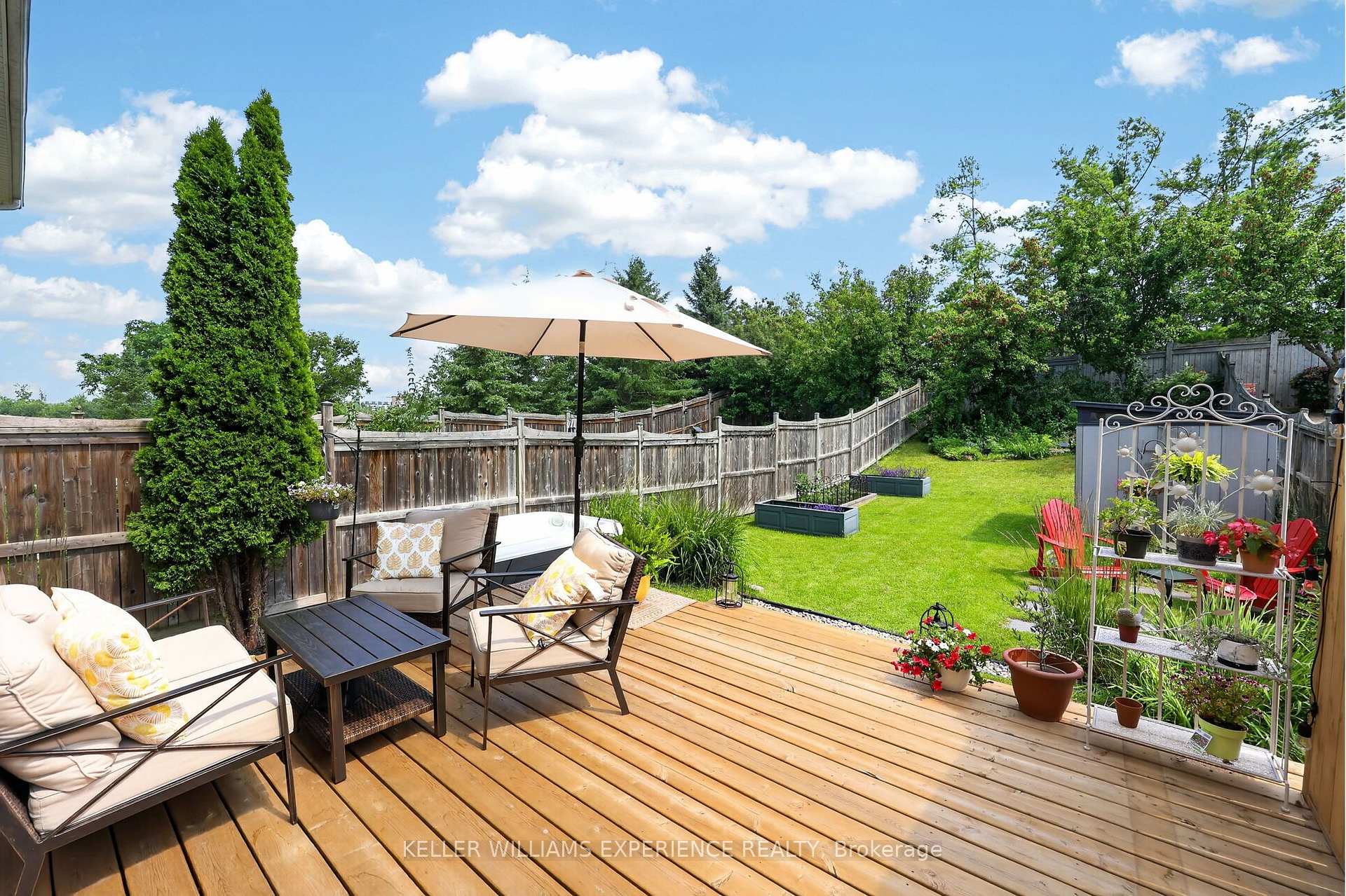 Photo 36 of 91 Thrushwood Drive, Barrie, 400 West — HOMEH