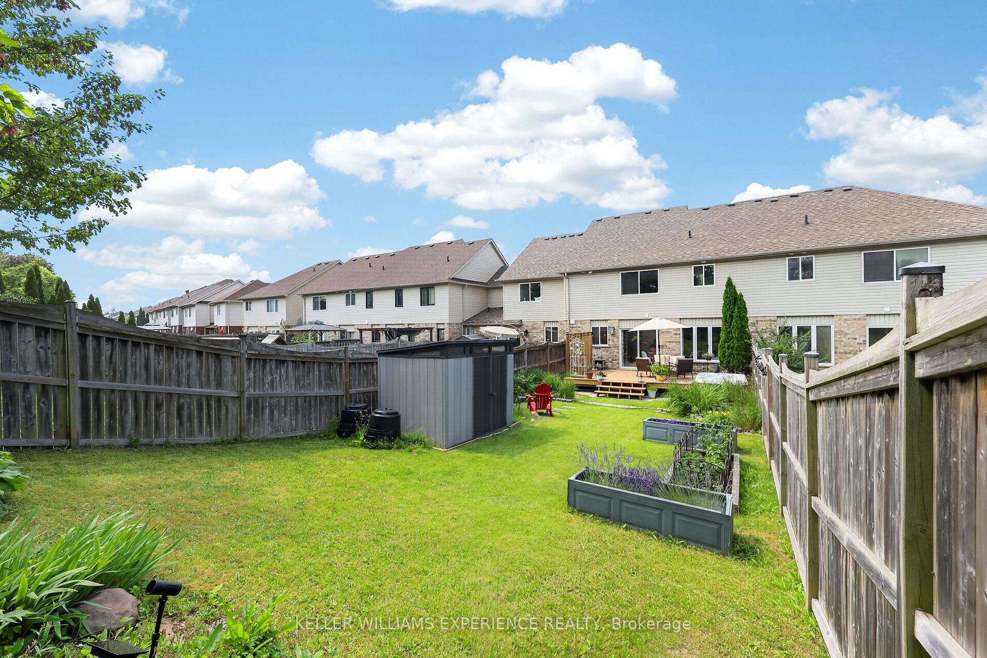 Photo 43 of 91 Thrushwood Drive, Barrie, 400 West — HOMEH