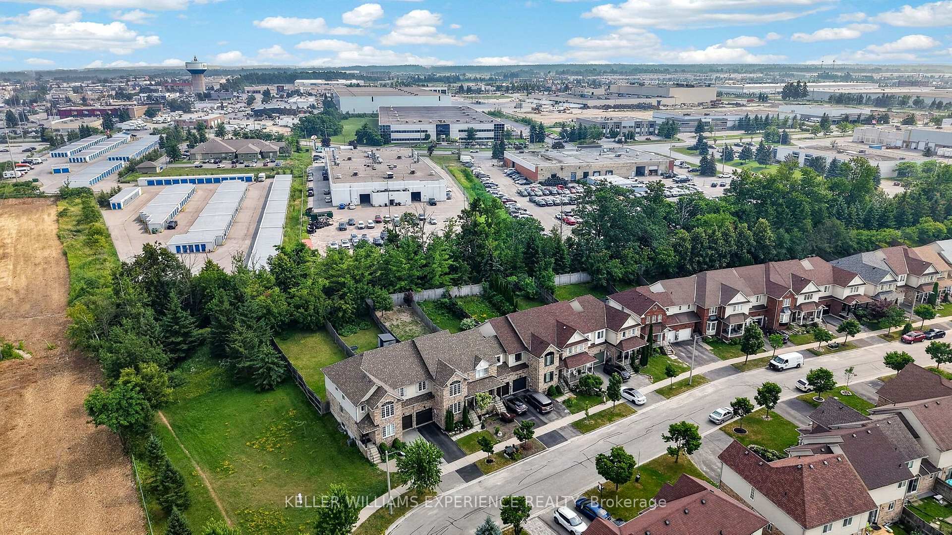 Photo 48 of 91 Thrushwood Drive, Barrie, 400 West — HOMEH