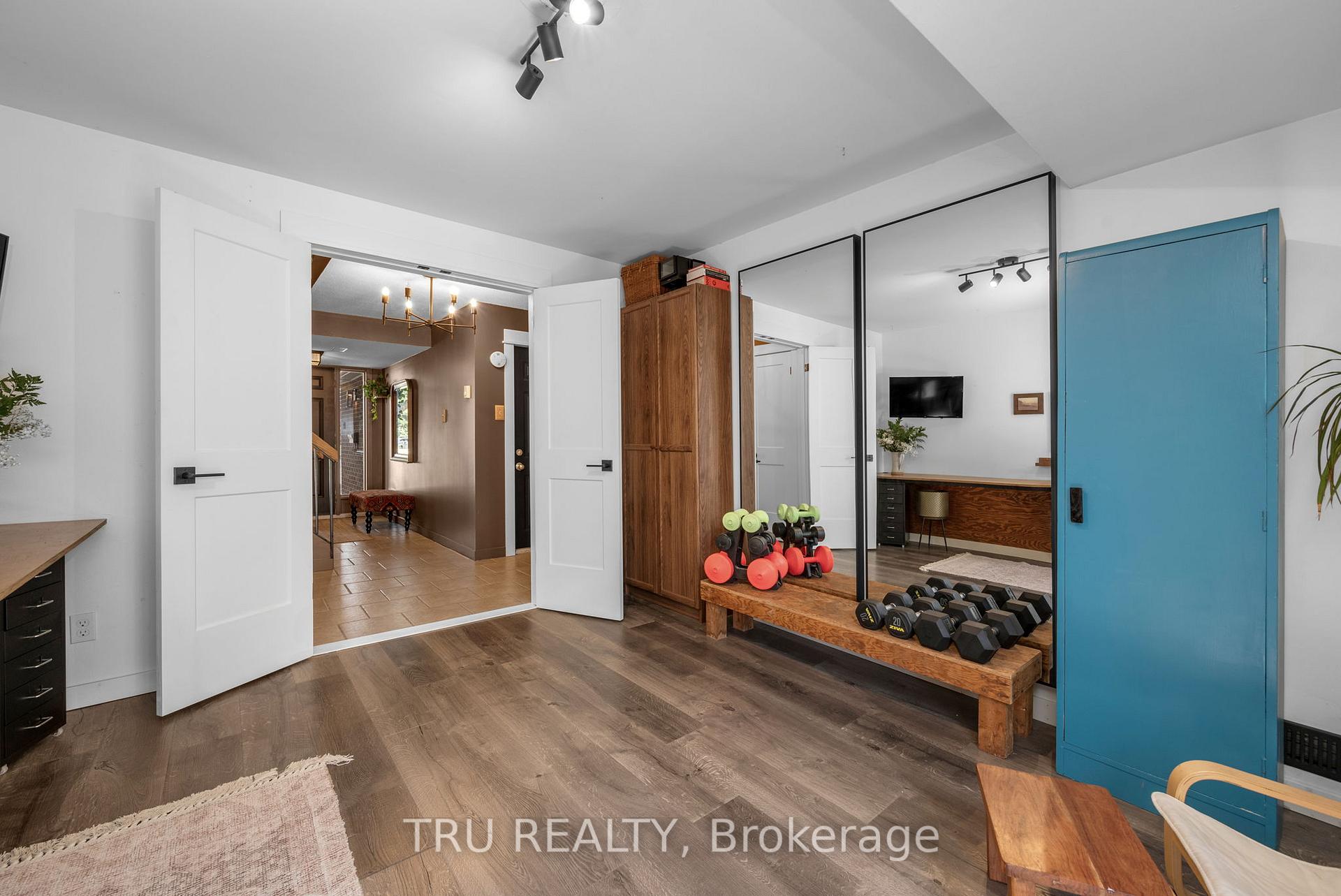 Photo 9 of Unit G, 270 Dalehurst Drive, Ottawa, Tanglewood — HOMEH