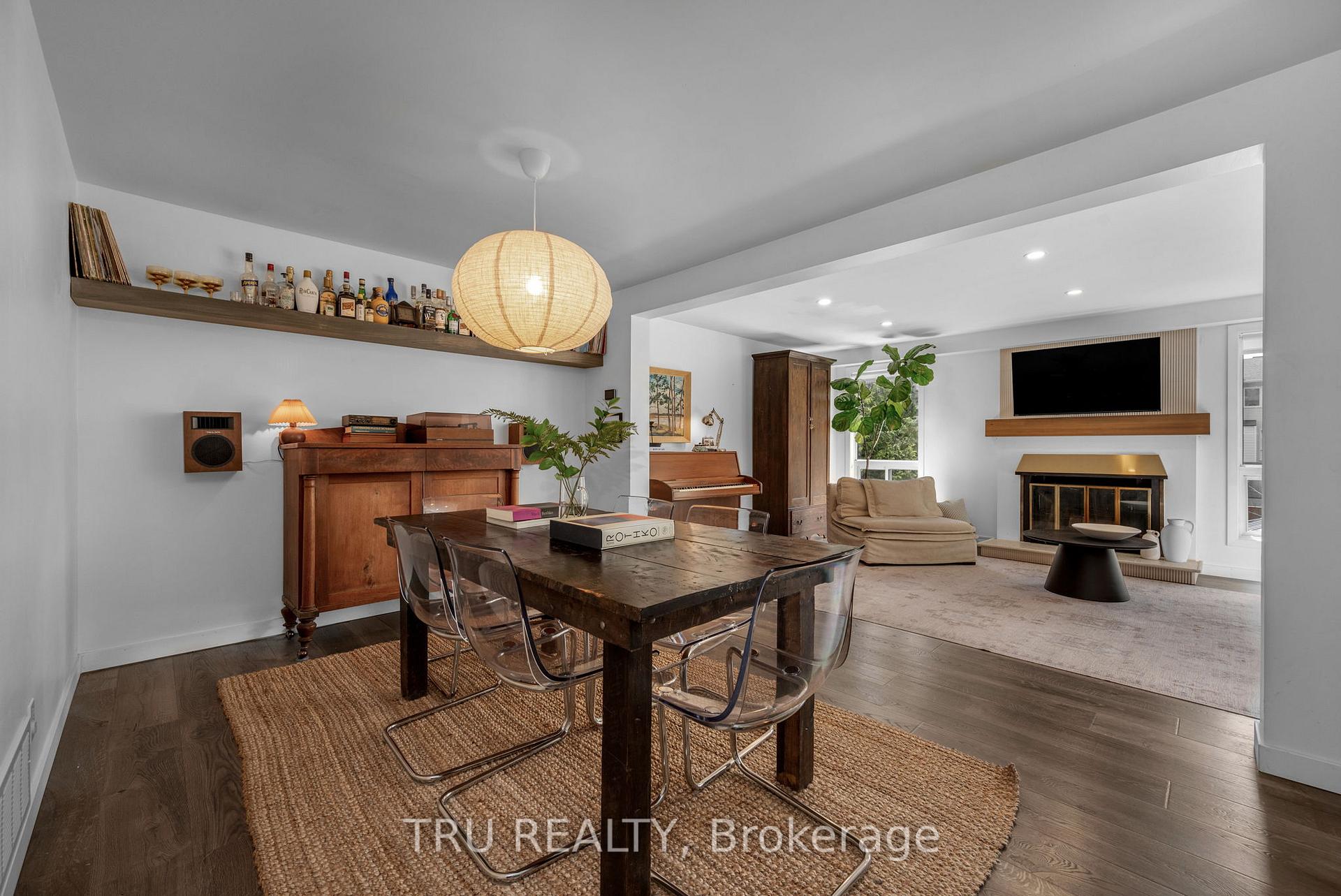 Photo 14 of Unit G, 270 Dalehurst Drive, Ottawa, Tanglewood — HOMEH