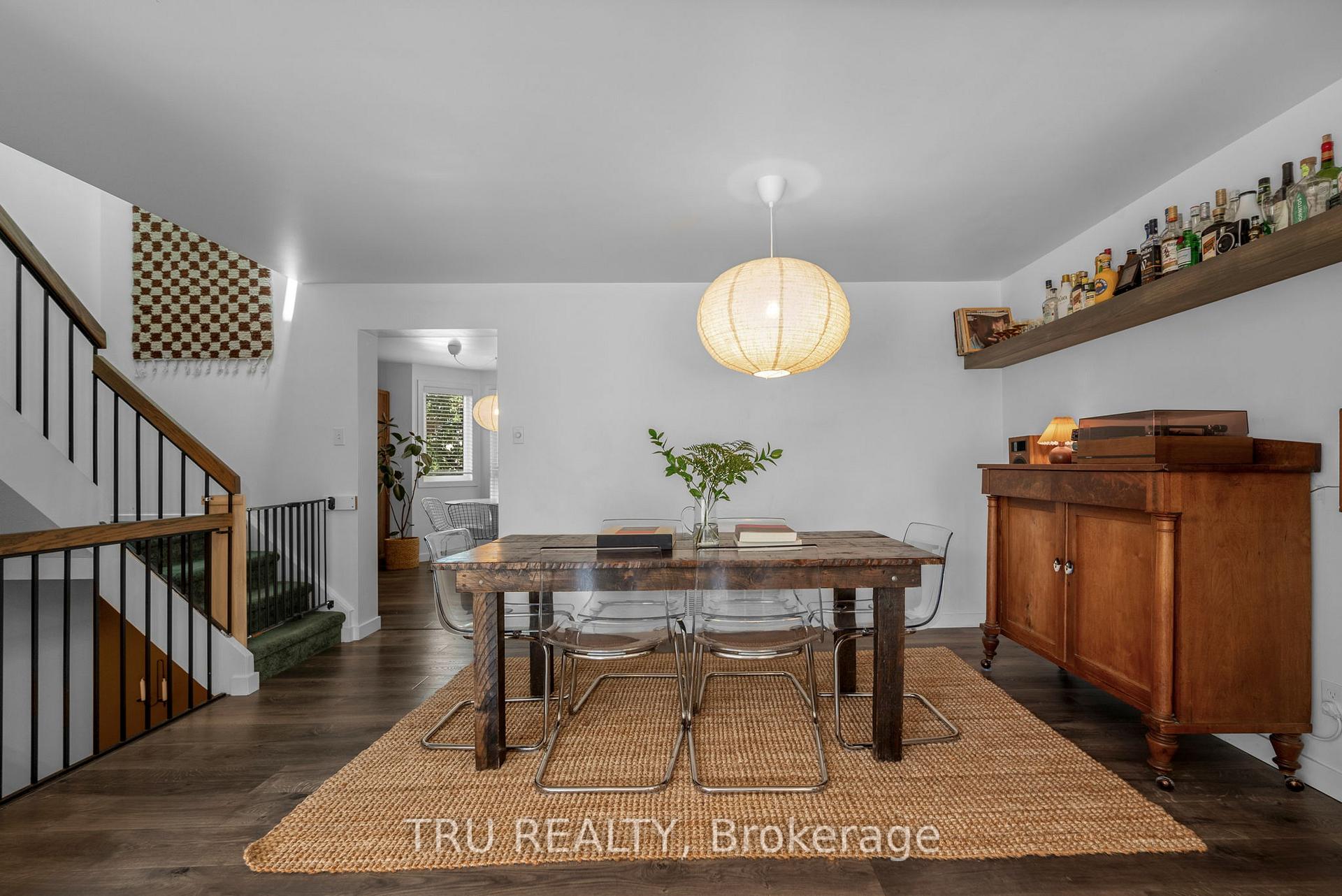 Photo 15 of Unit G, 270 Dalehurst Drive, Ottawa, Tanglewood — HOMEH