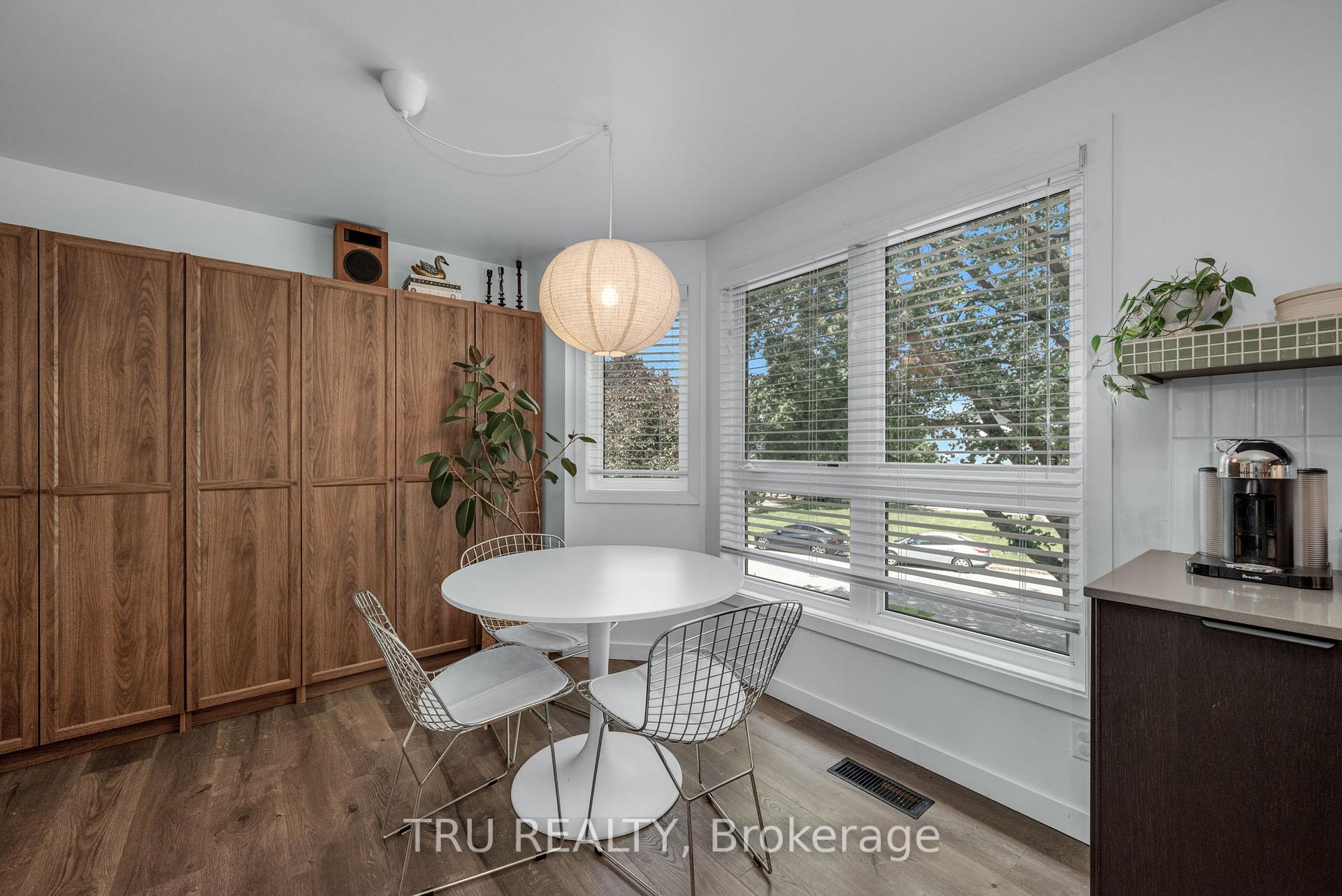 Photo 20 of Unit G, 270 Dalehurst Drive, Ottawa, Tanglewood — HOMEH
