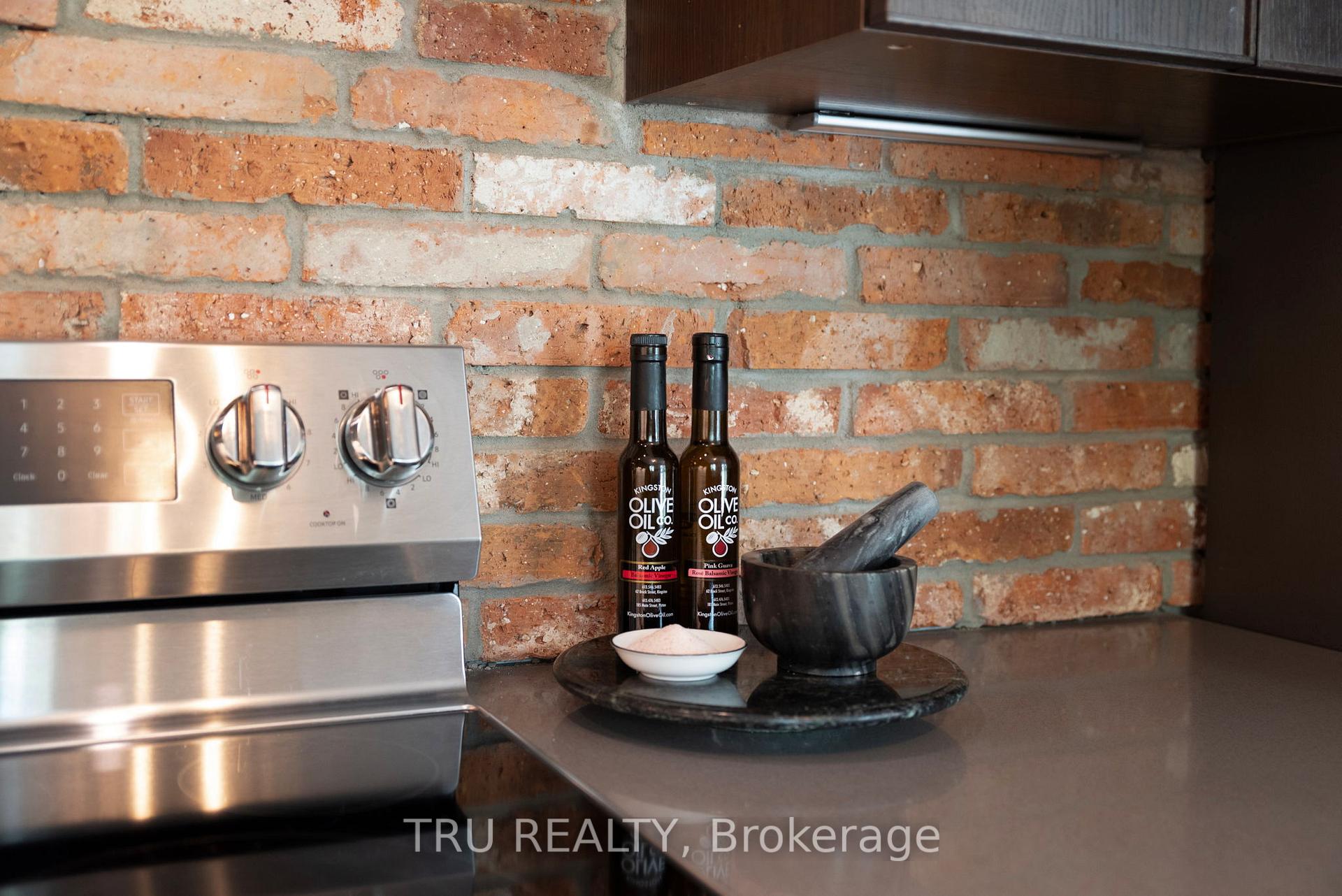 Photo 23 of Unit G, 270 Dalehurst Drive, Ottawa, Tanglewood — HOMEH