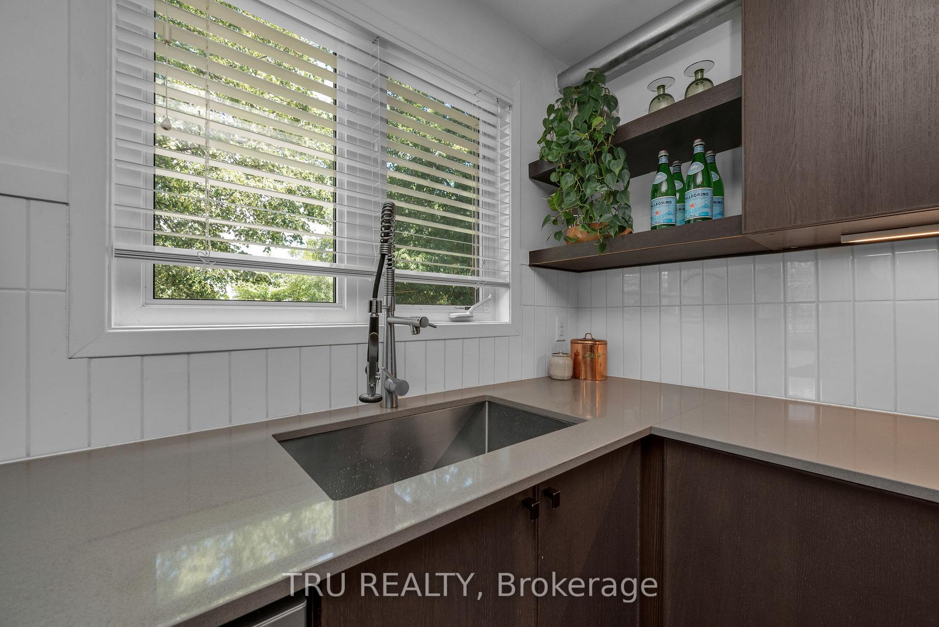 Photo 25 of Unit G, 270 Dalehurst Drive, Ottawa, Tanglewood — HOMEH