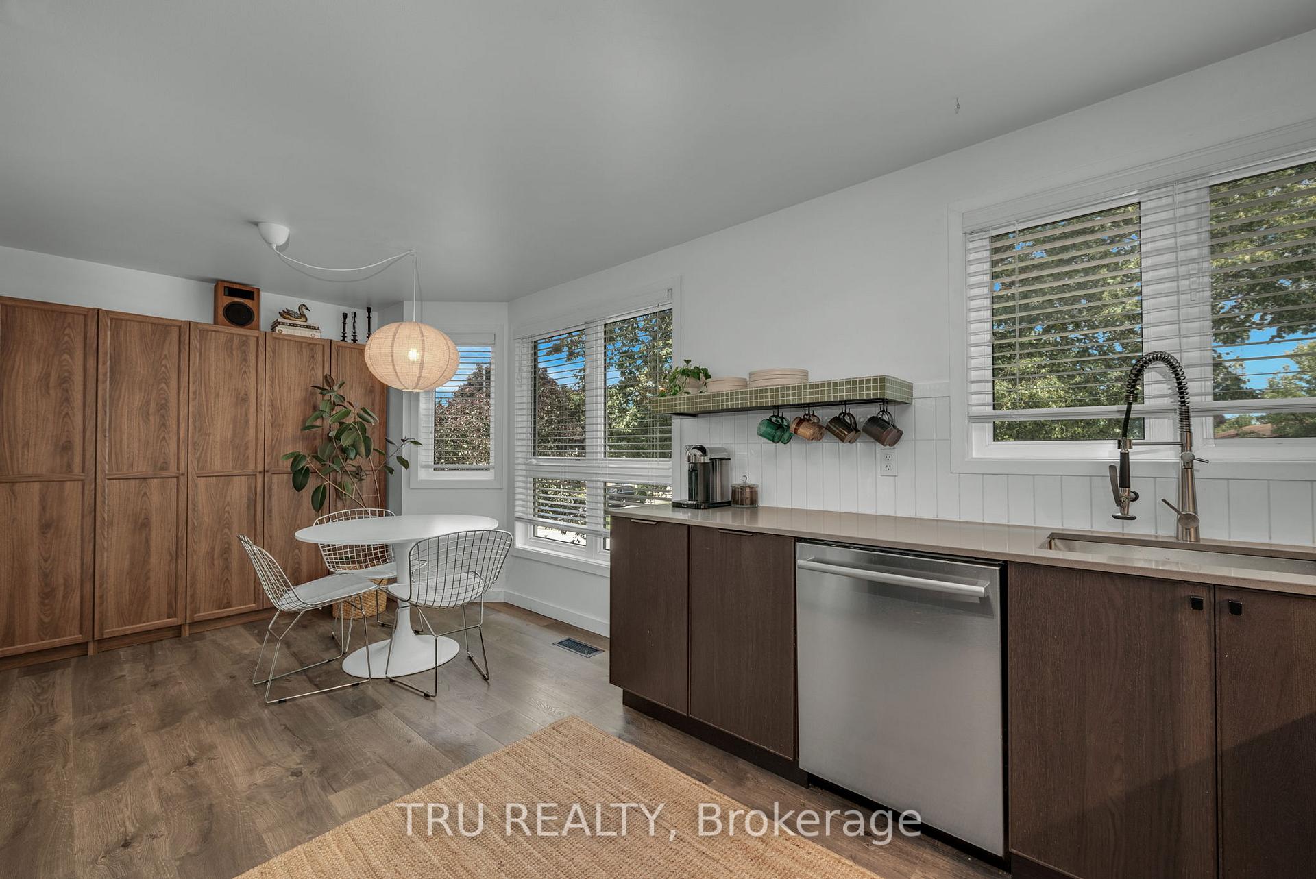 Photo 27 of Unit G, 270 Dalehurst Drive, Ottawa, Tanglewood — HOMEH