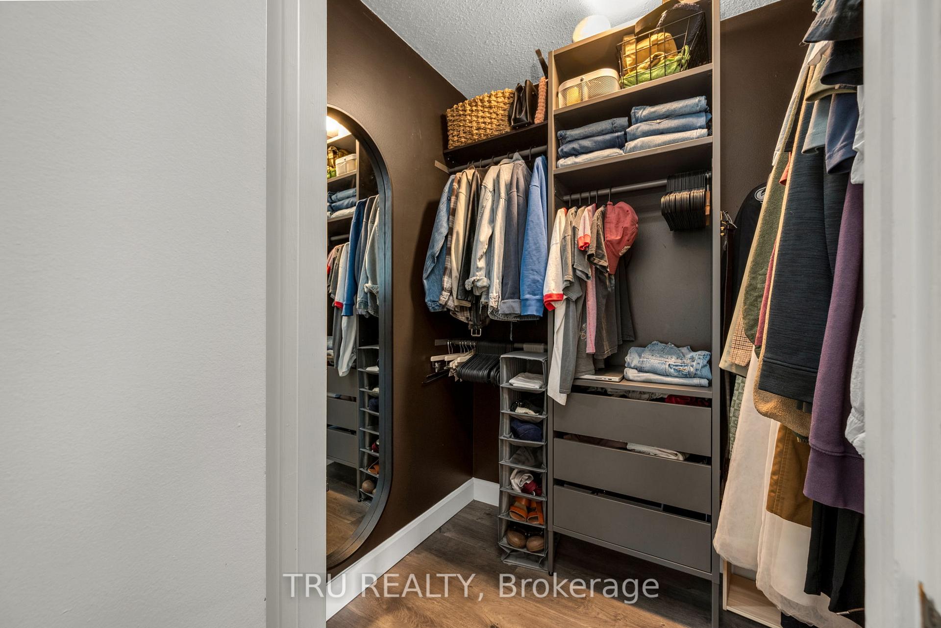 Photo 33 of Unit G, 270 Dalehurst Drive, Ottawa, Tanglewood — HOMEH