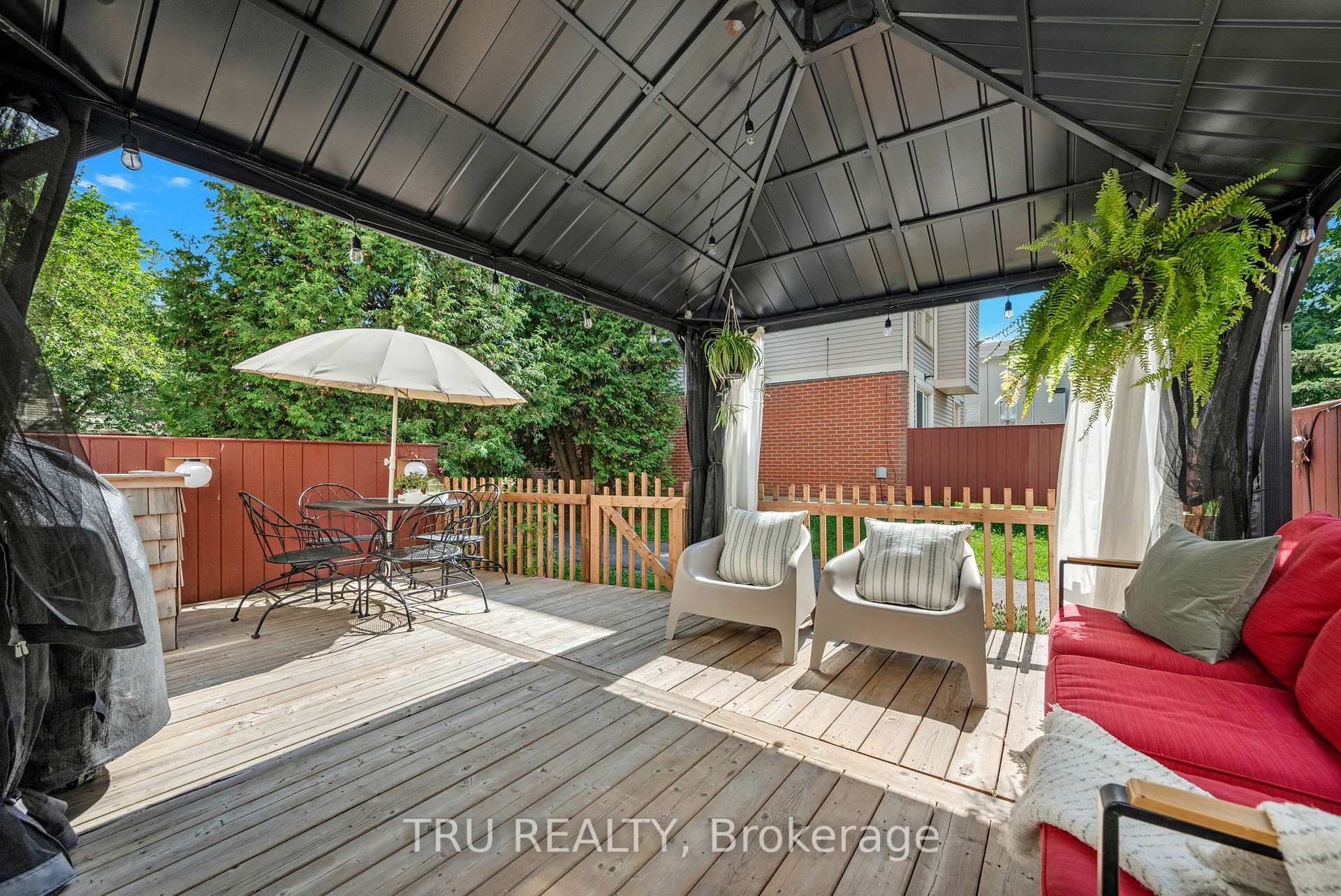 Photo 46 of Unit G, 270 Dalehurst Drive, Ottawa, Tanglewood — HOMEH