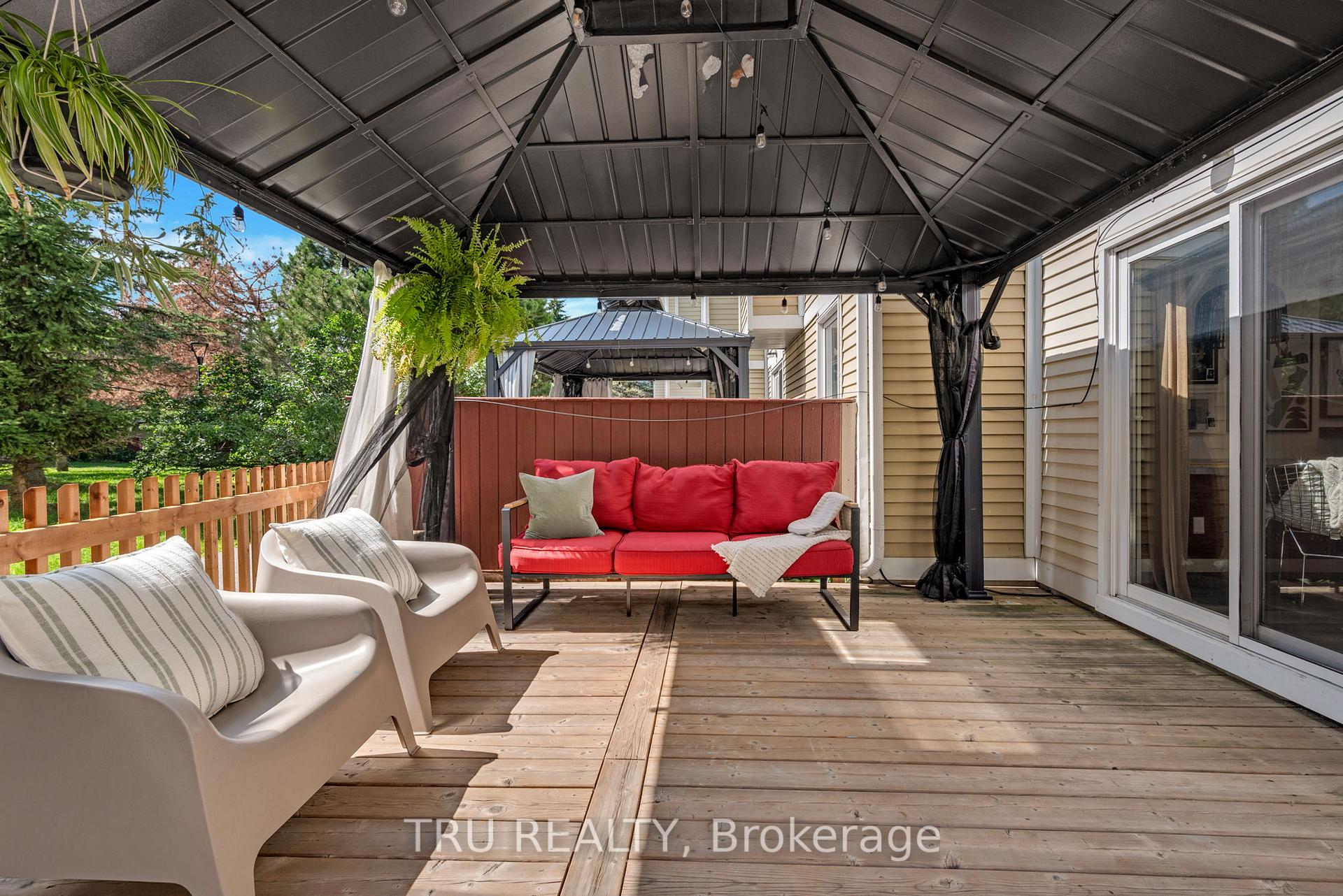 Photo 48 of Unit G, 270 Dalehurst Drive, Ottawa, Tanglewood — HOMEH