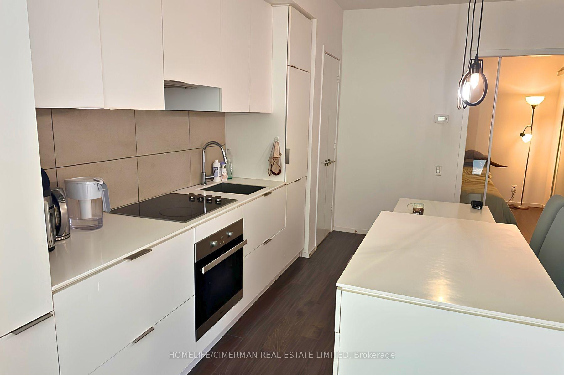 Photo 8 of Unit 3404, 5 St Joseph Street, Toronto, Bay Street Corridor — HOMEH