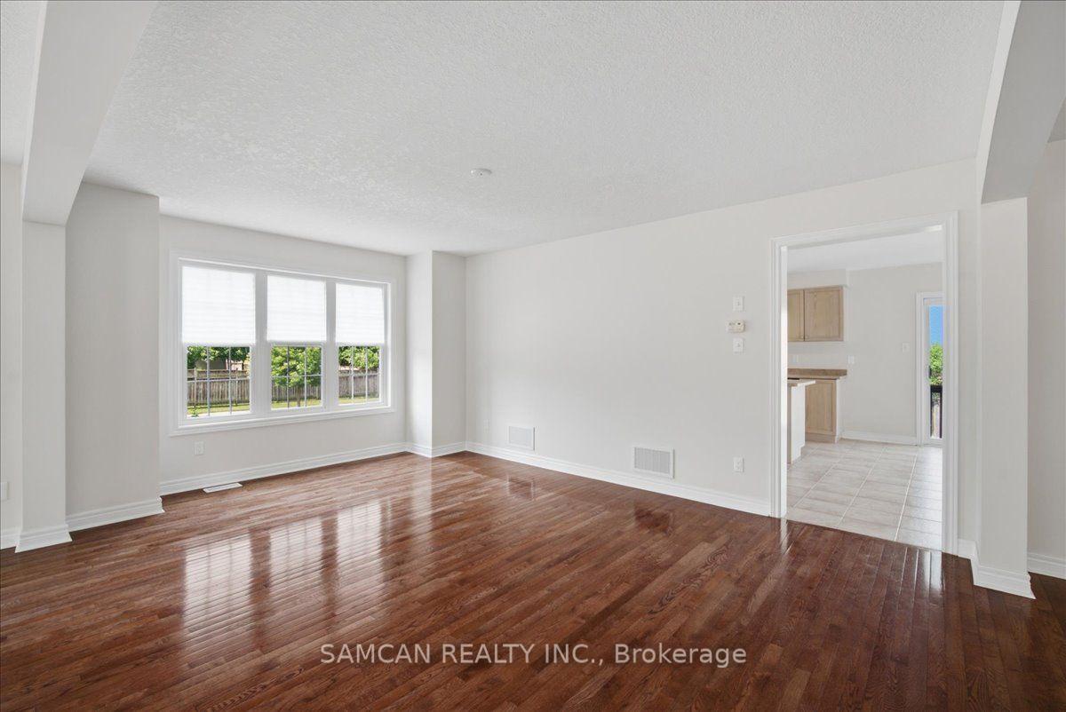 Photo 10 of 58 Hunter Way, Brantford, Empire — HOMEH