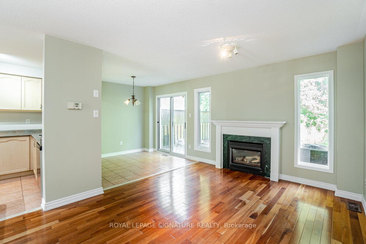 Photo 8 of 5135 Falconcrest Drive, Burlington, Uptown — HOMEH