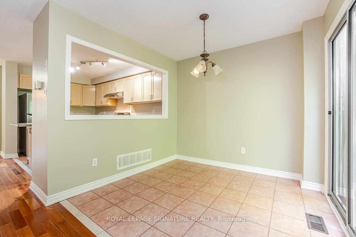 Photo 11 of 5135 Falconcrest Drive, Burlington, Uptown — HOMEH