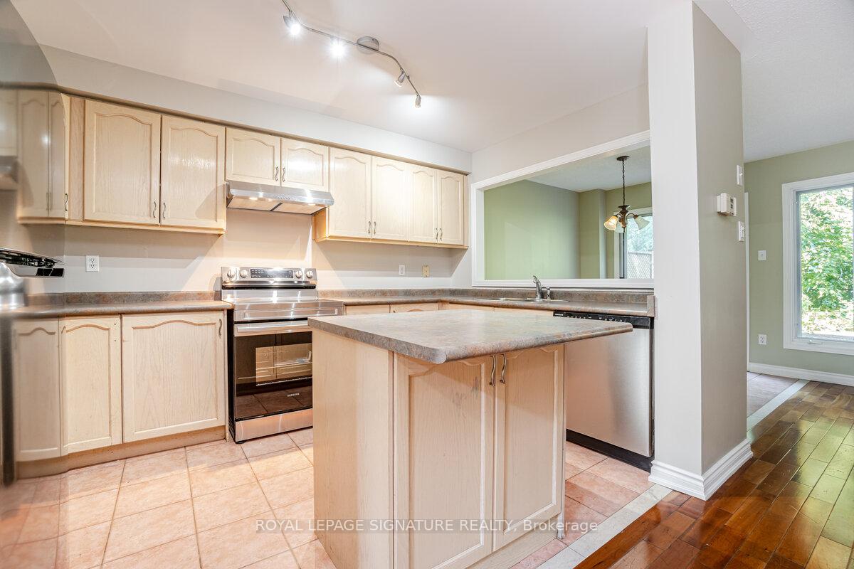 Photo 16 of 5135 Falconcrest Drive, Burlington, Uptown — HOMEH