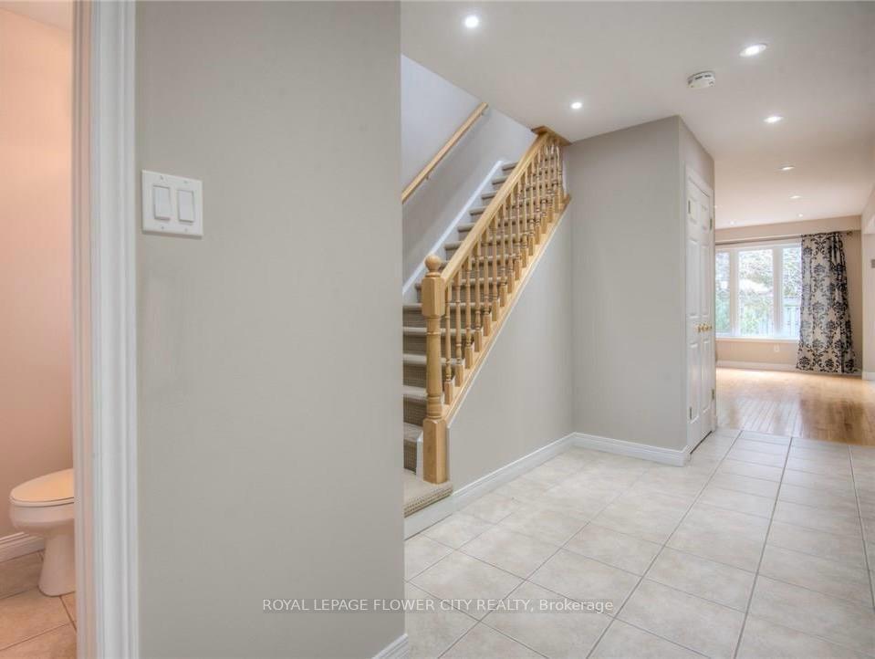 Photo 1 of 308 Pineland Place, Waterloo, Columbia Forest — HOMEH
