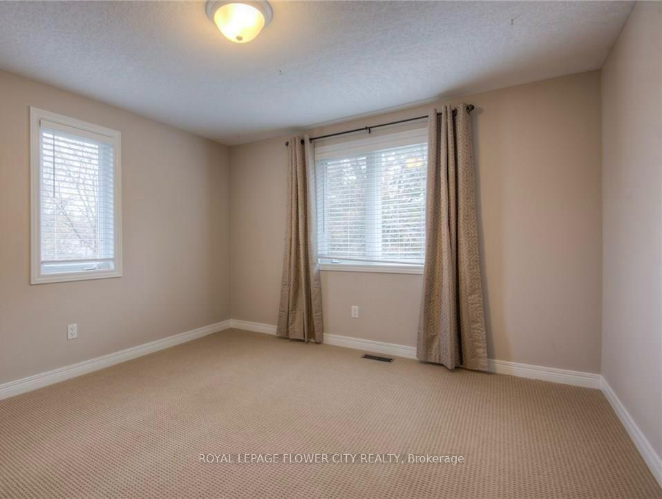 Photo 2 of 308 Pineland Place, Waterloo, Columbia Forest — HOMEH
