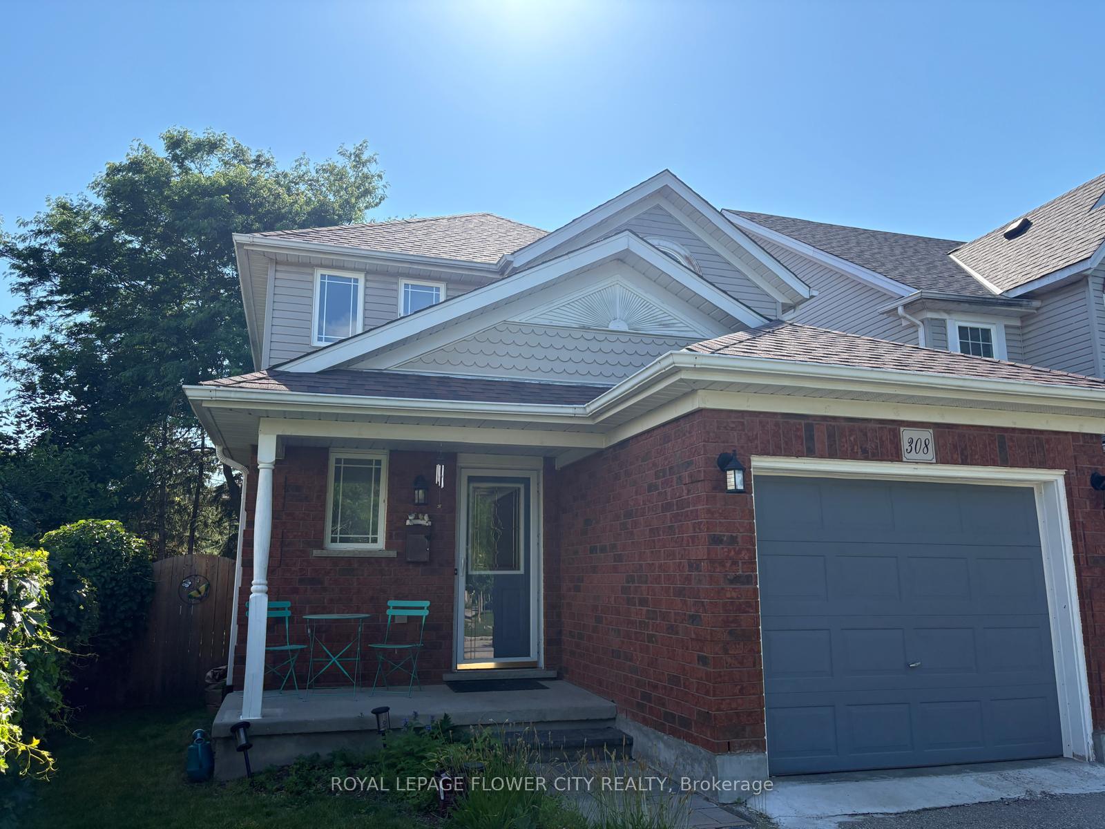 Photo 22 of 308 Pineland Place, Waterloo, Columbia Forest — HOMEH