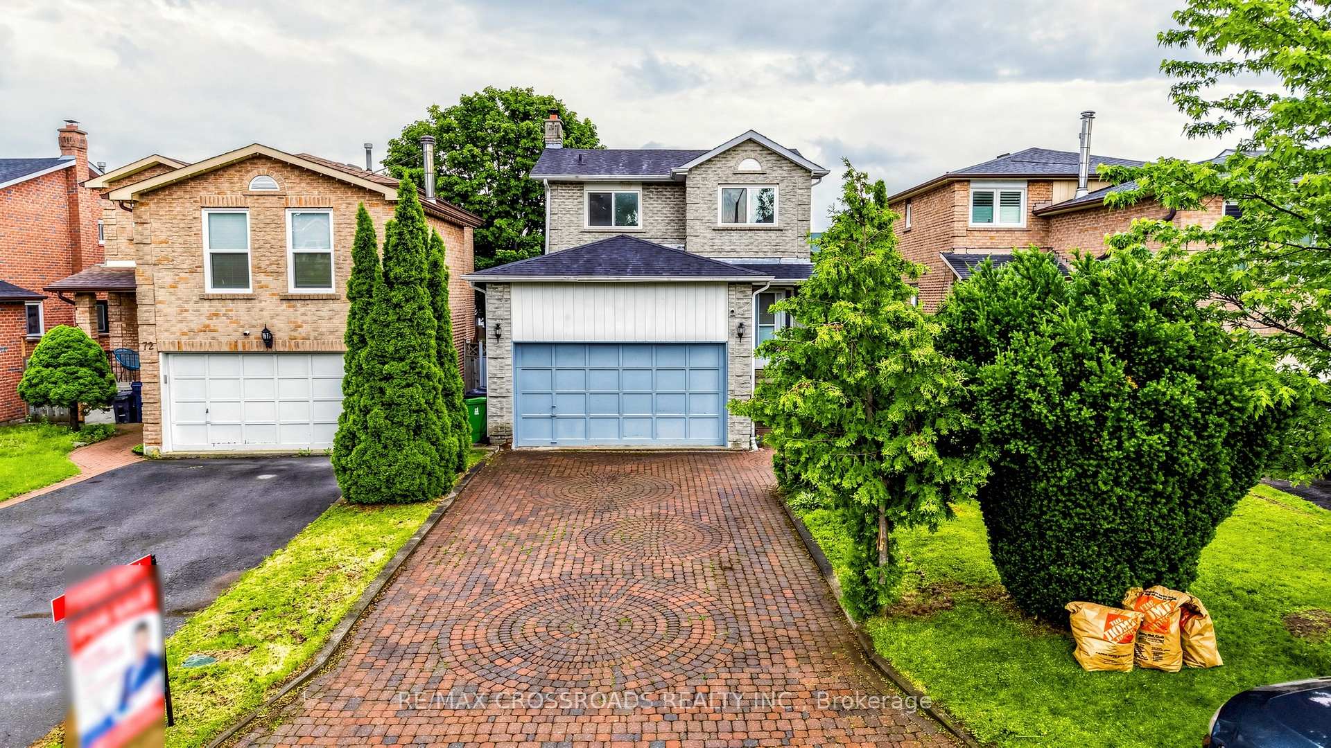 Photo 6 of 70 Halfmoon Square, Scarborough, Highland Creek — HOMEH