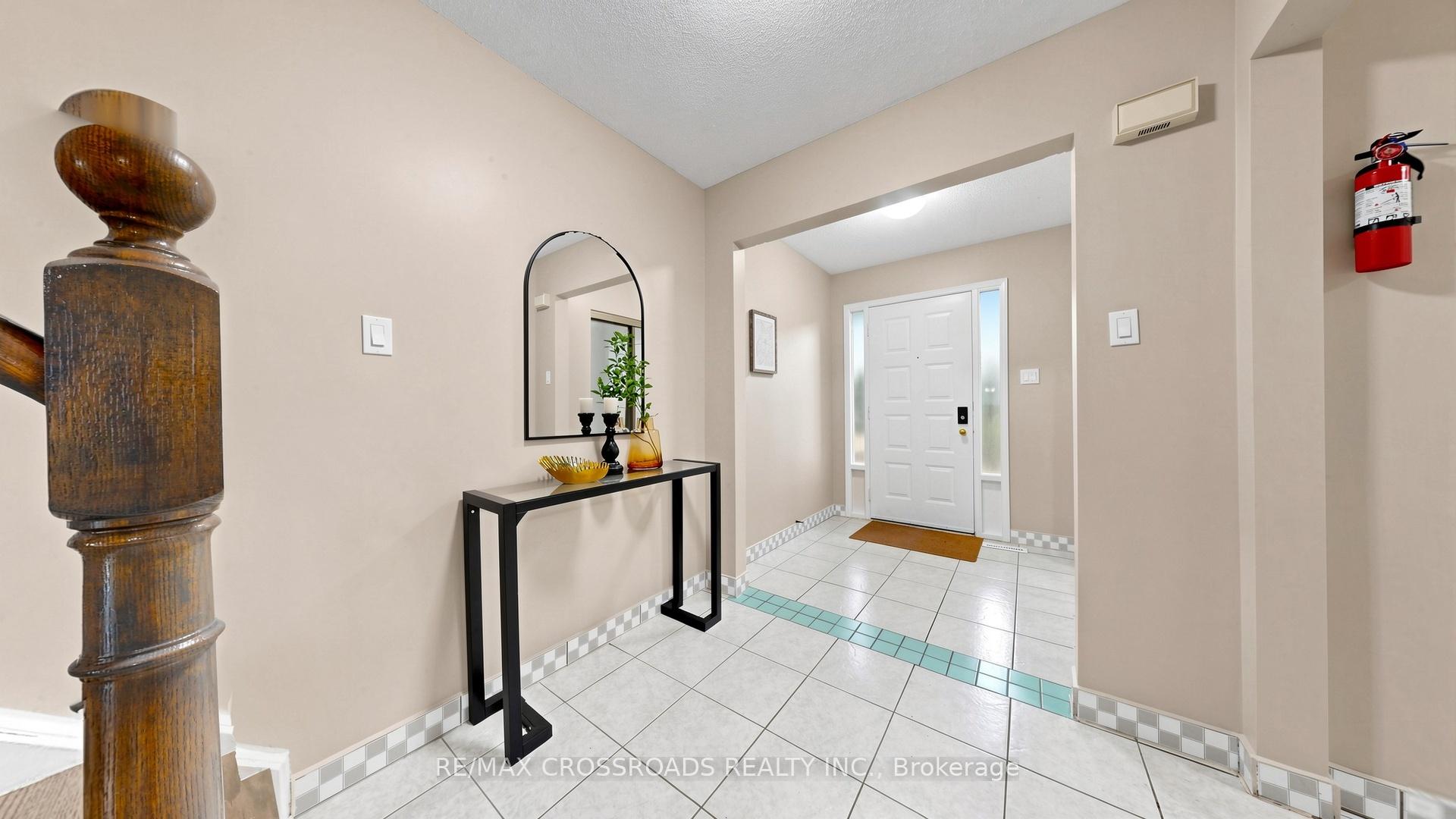 Photo 12 of 70 Halfmoon Square, Scarborough, Highland Creek — HOMEH