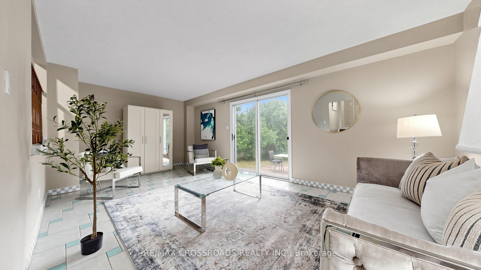 Photo 15 of 70 Halfmoon Square, Scarborough, Highland Creek — HOMEH