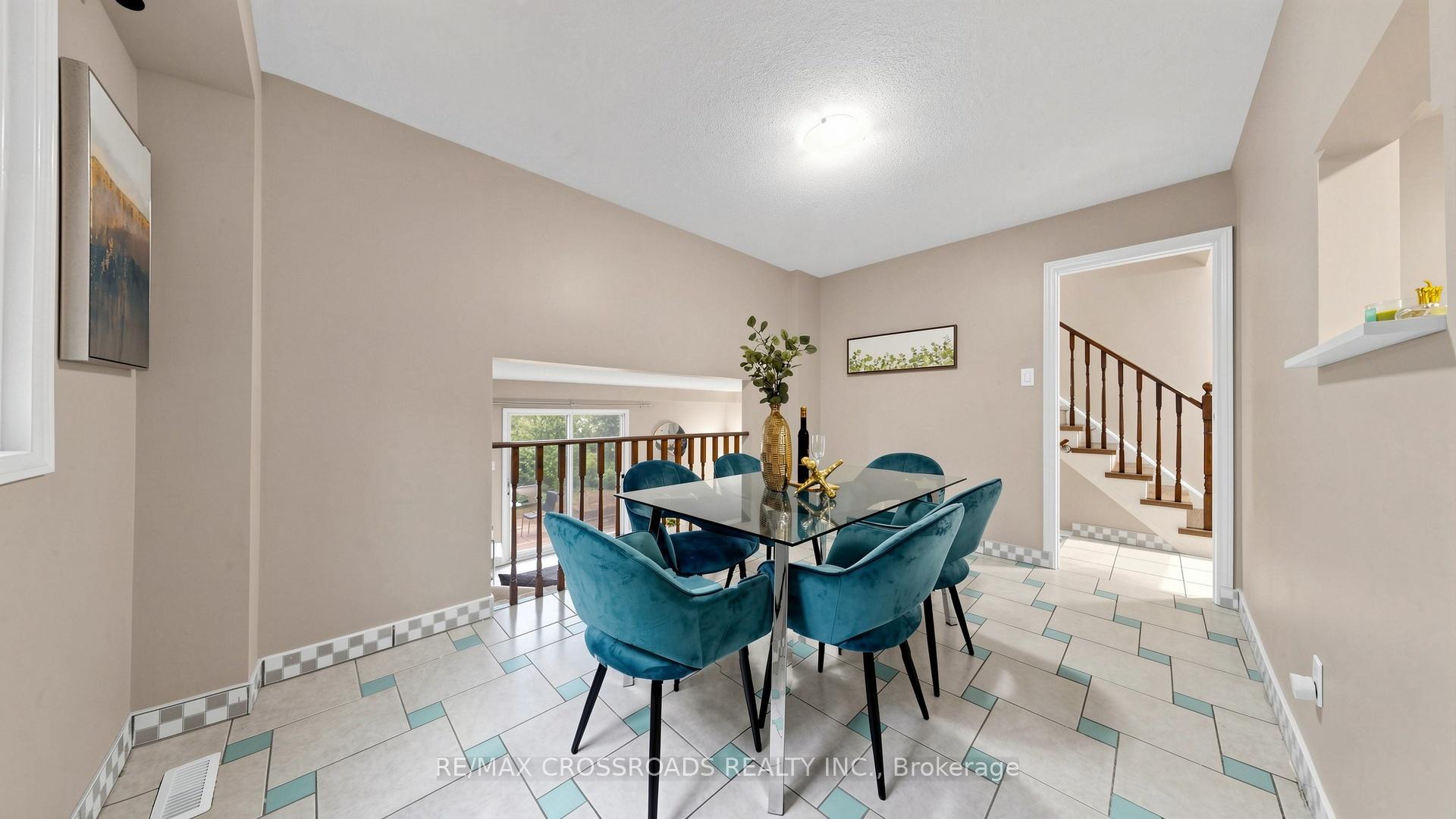 Photo 18 of 70 Halfmoon Square, Scarborough, Highland Creek — HOMEH