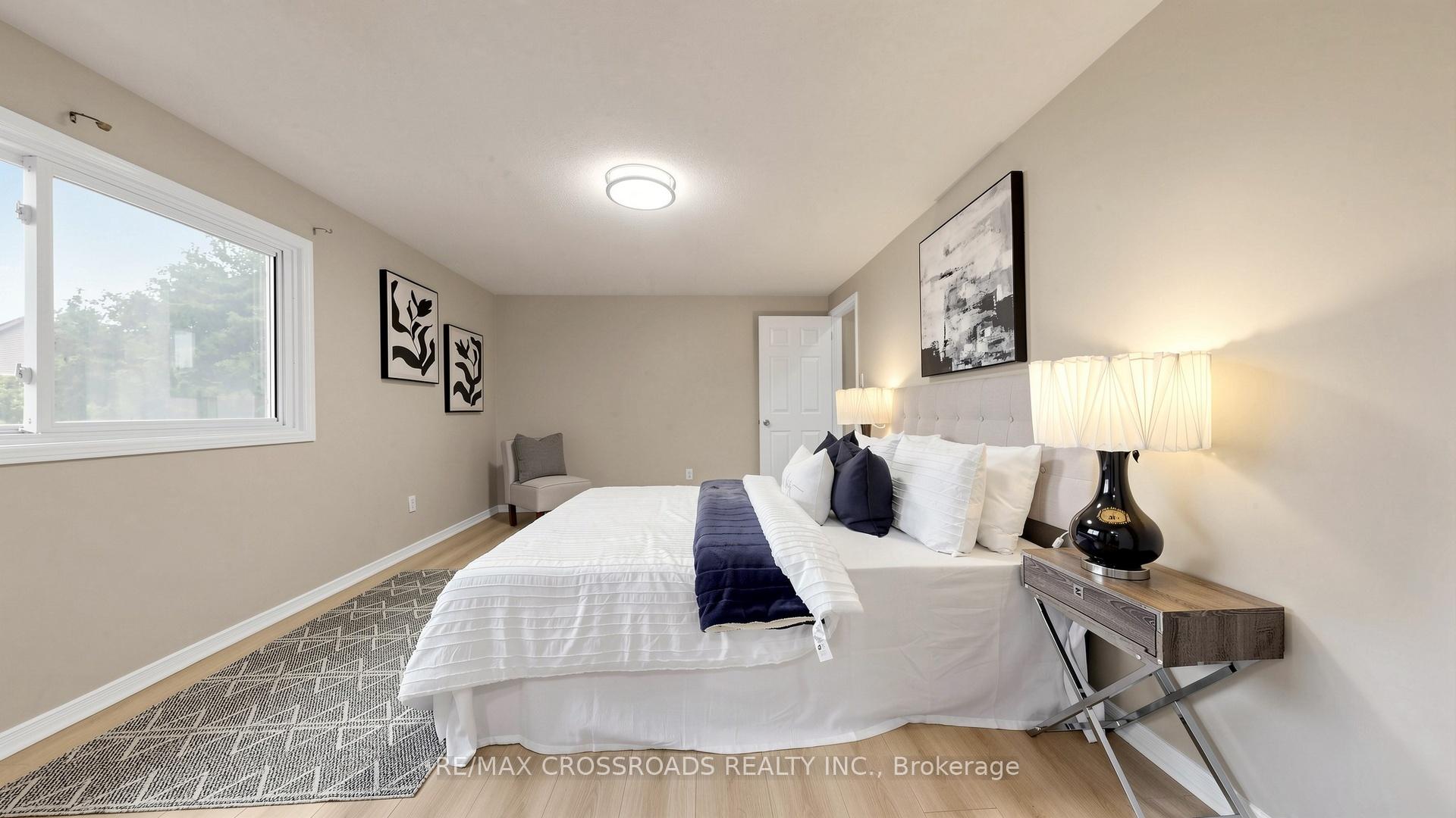 Photo 23 of 70 Halfmoon Square, Scarborough, Highland Creek — HOMEH
