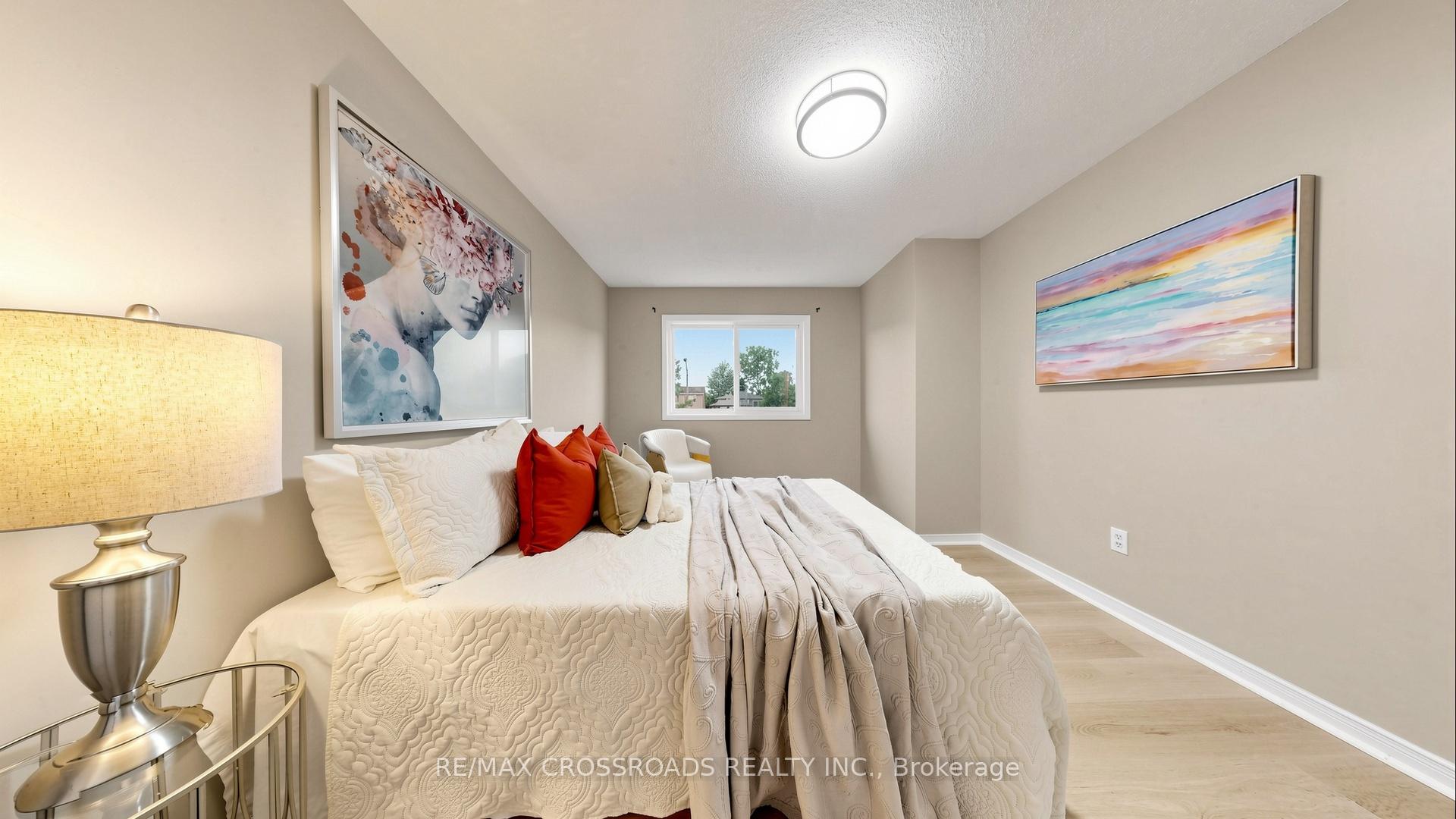 Photo 27 of 70 Halfmoon Square, Scarborough, Highland Creek — HOMEH