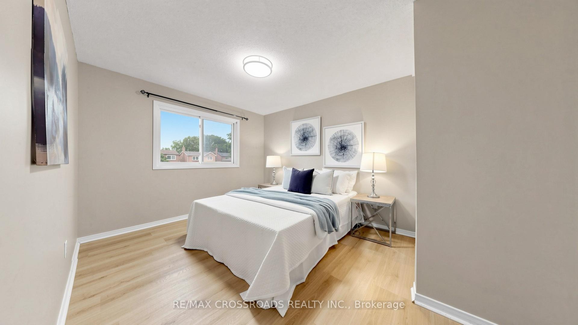 Photo 28 of 70 Halfmoon Square, Scarborough, Highland Creek — HOMEH