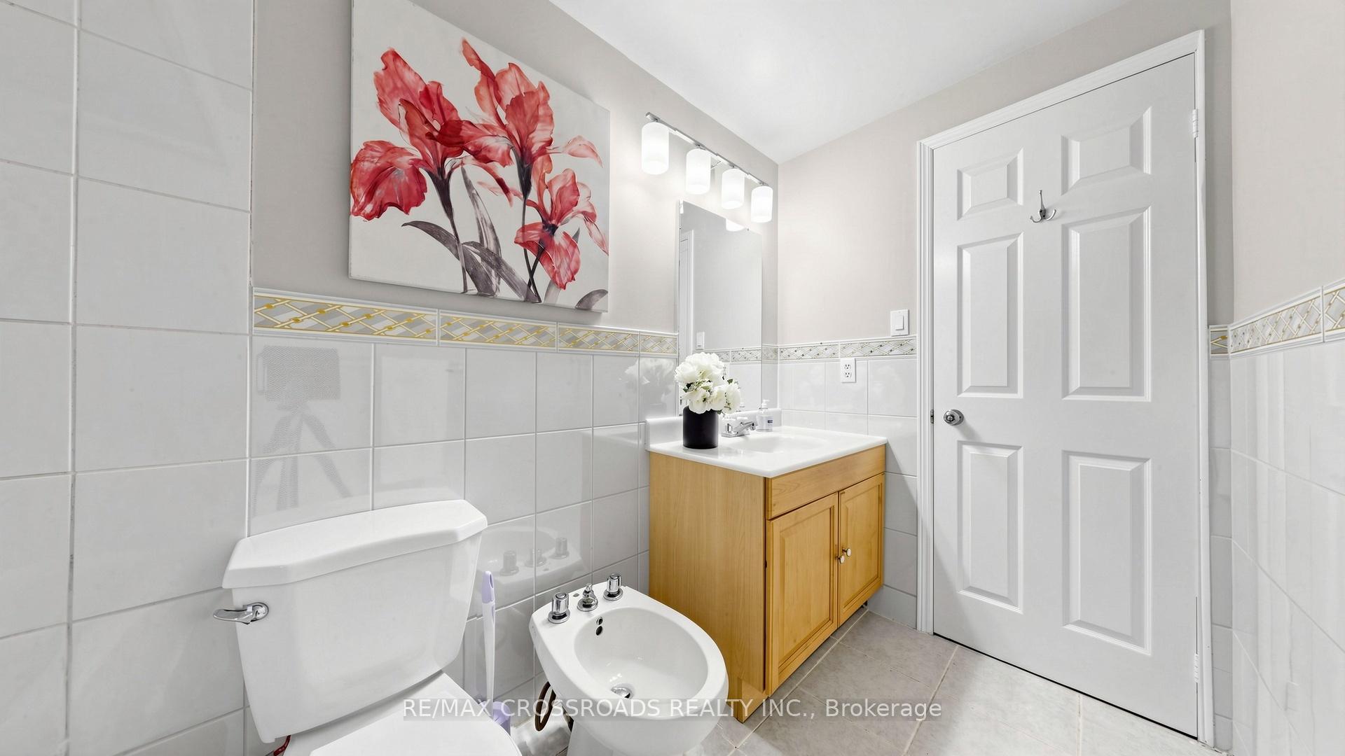 Photo 32 of 70 Halfmoon Square, Scarborough, Highland Creek — HOMEH