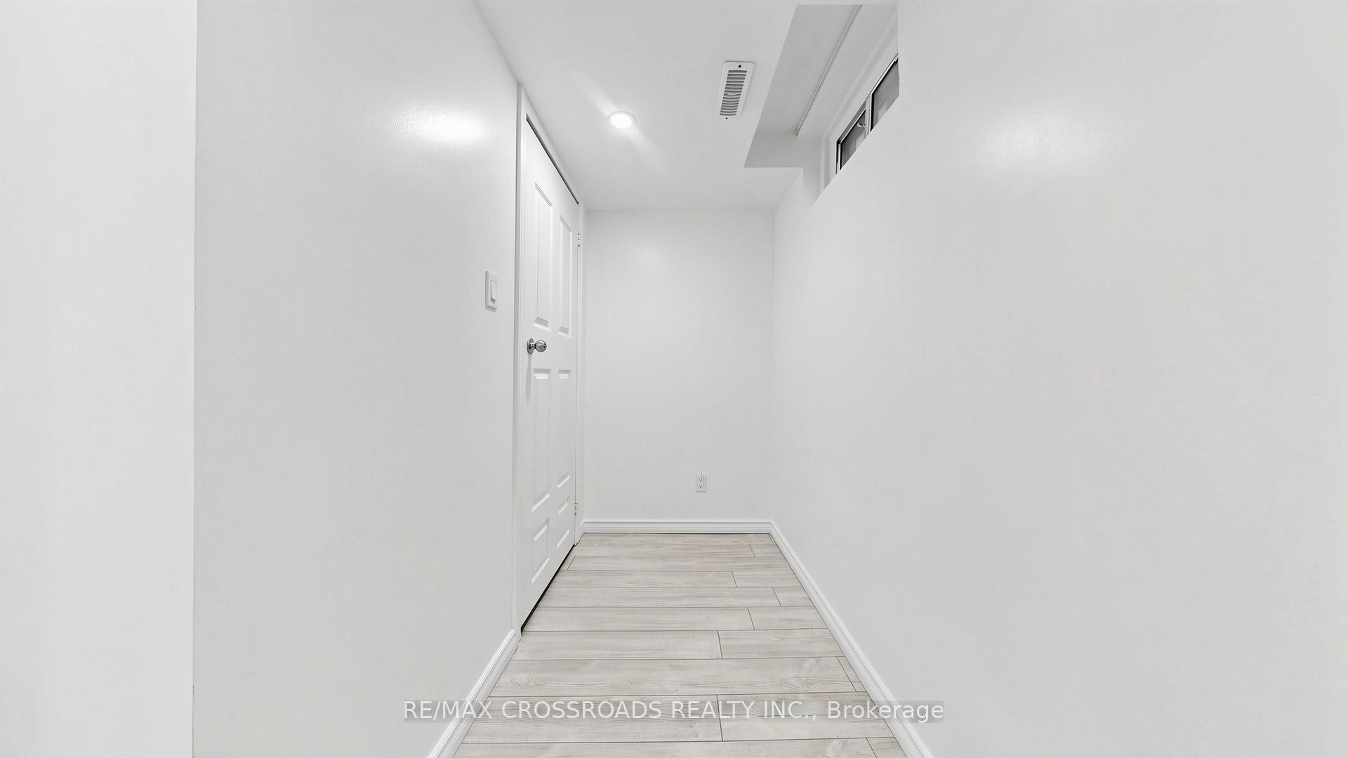 Photo 43 of 70 Halfmoon Square, Scarborough, Highland Creek — HOMEH