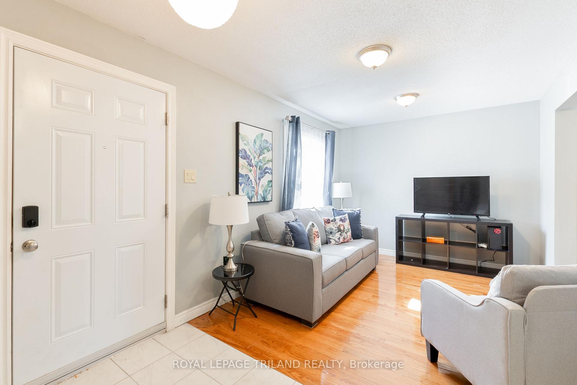 Photo 3 of Unit 149, 1247 Huron Street, London, East C — HOMEH
