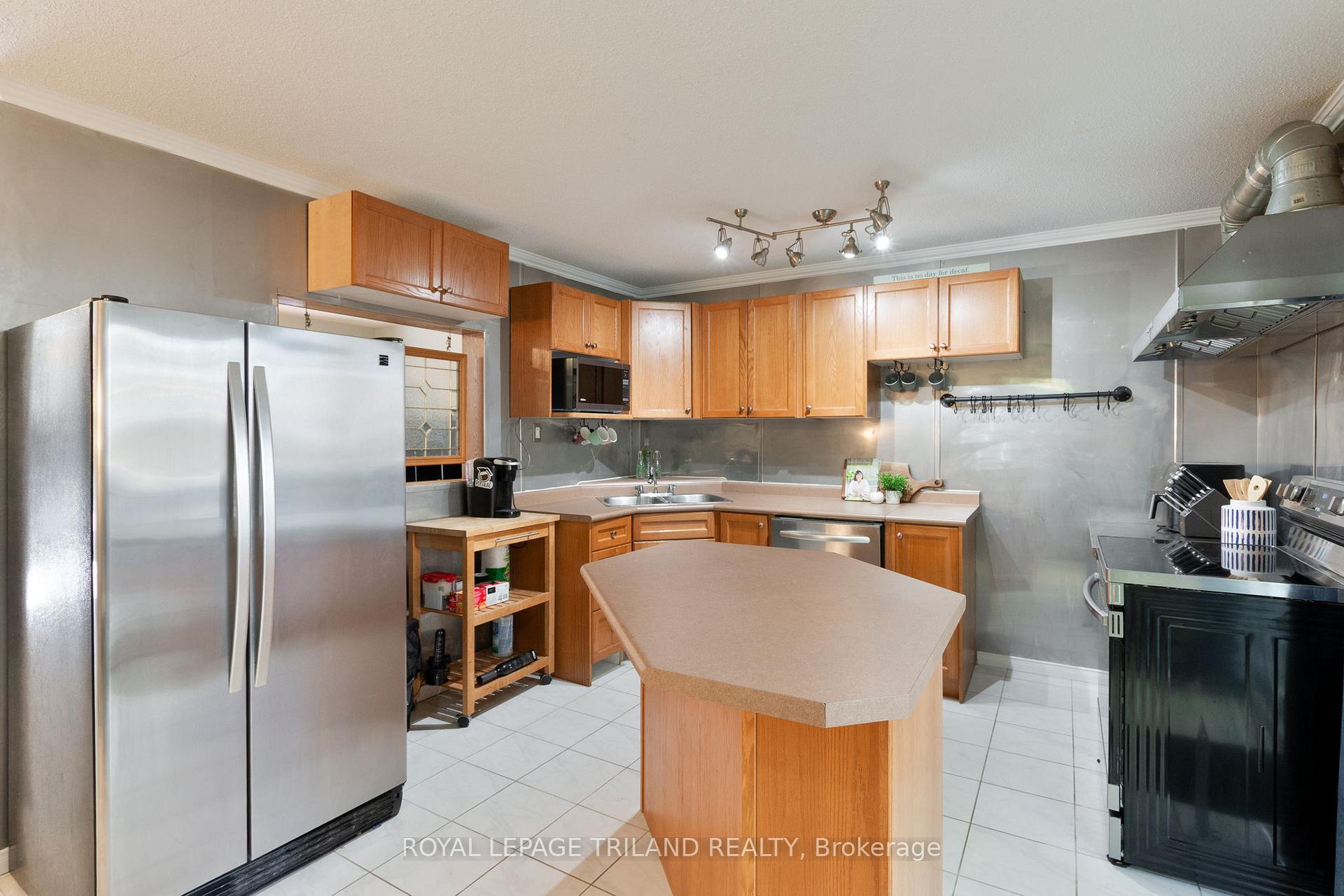 Photo 13 of Unit 149, 1247 Huron Street, London, East C — HOMEH