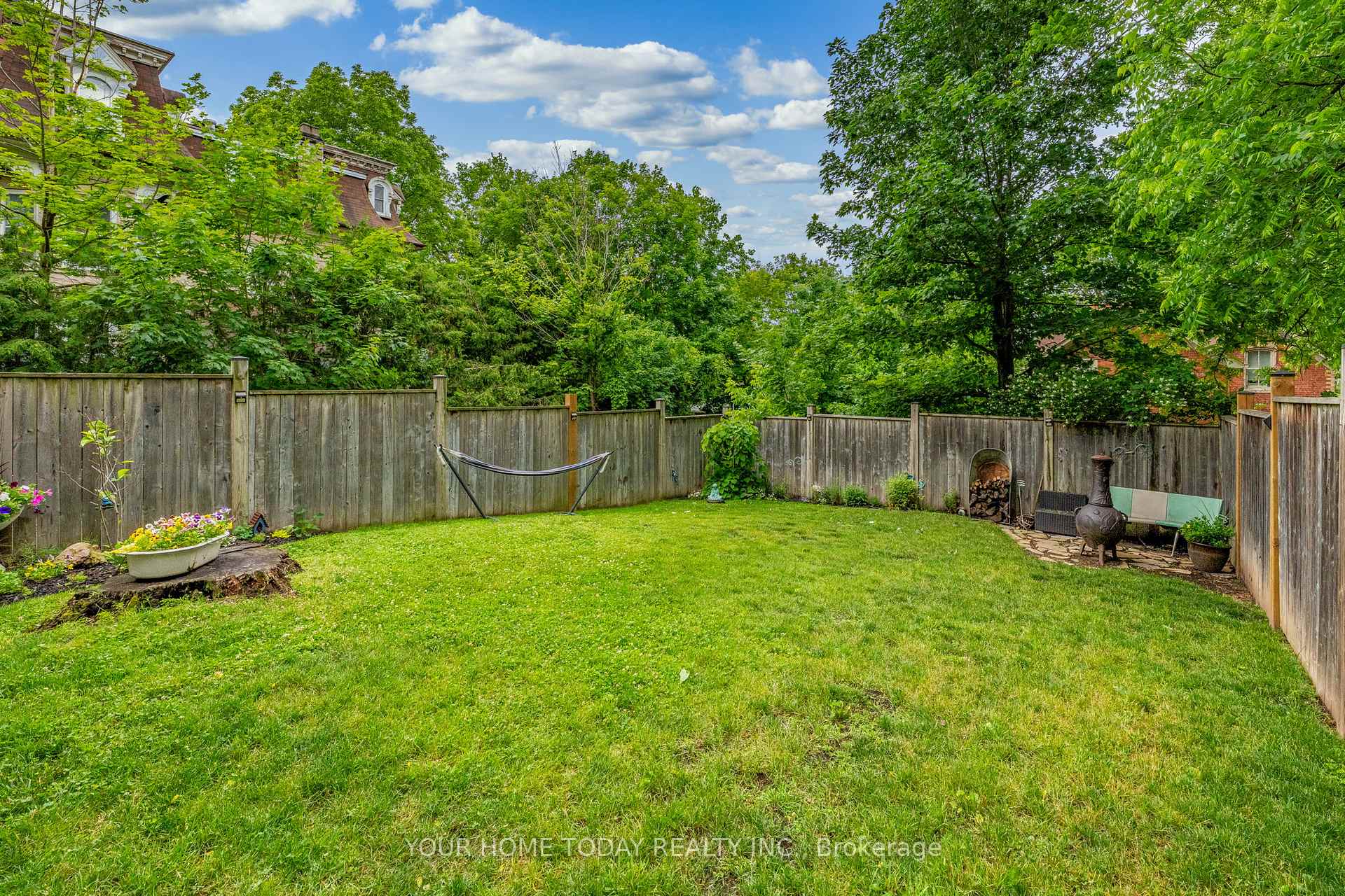 Photo 30 of 7 Albert Street, Halton Hills, Georgetown — HOMEH