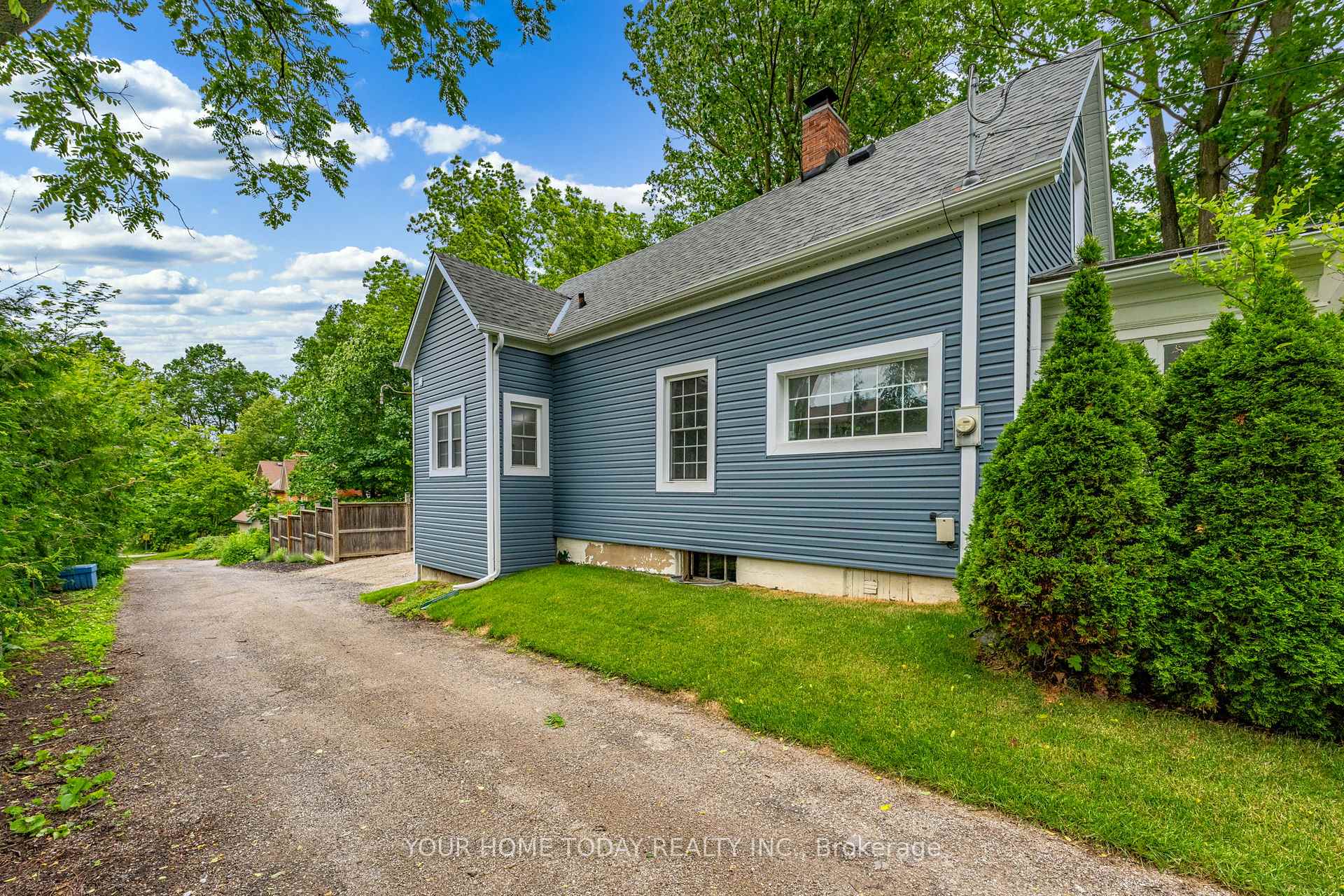 Photo 33 of 7 Albert Street, Halton Hills, Georgetown — HOMEH