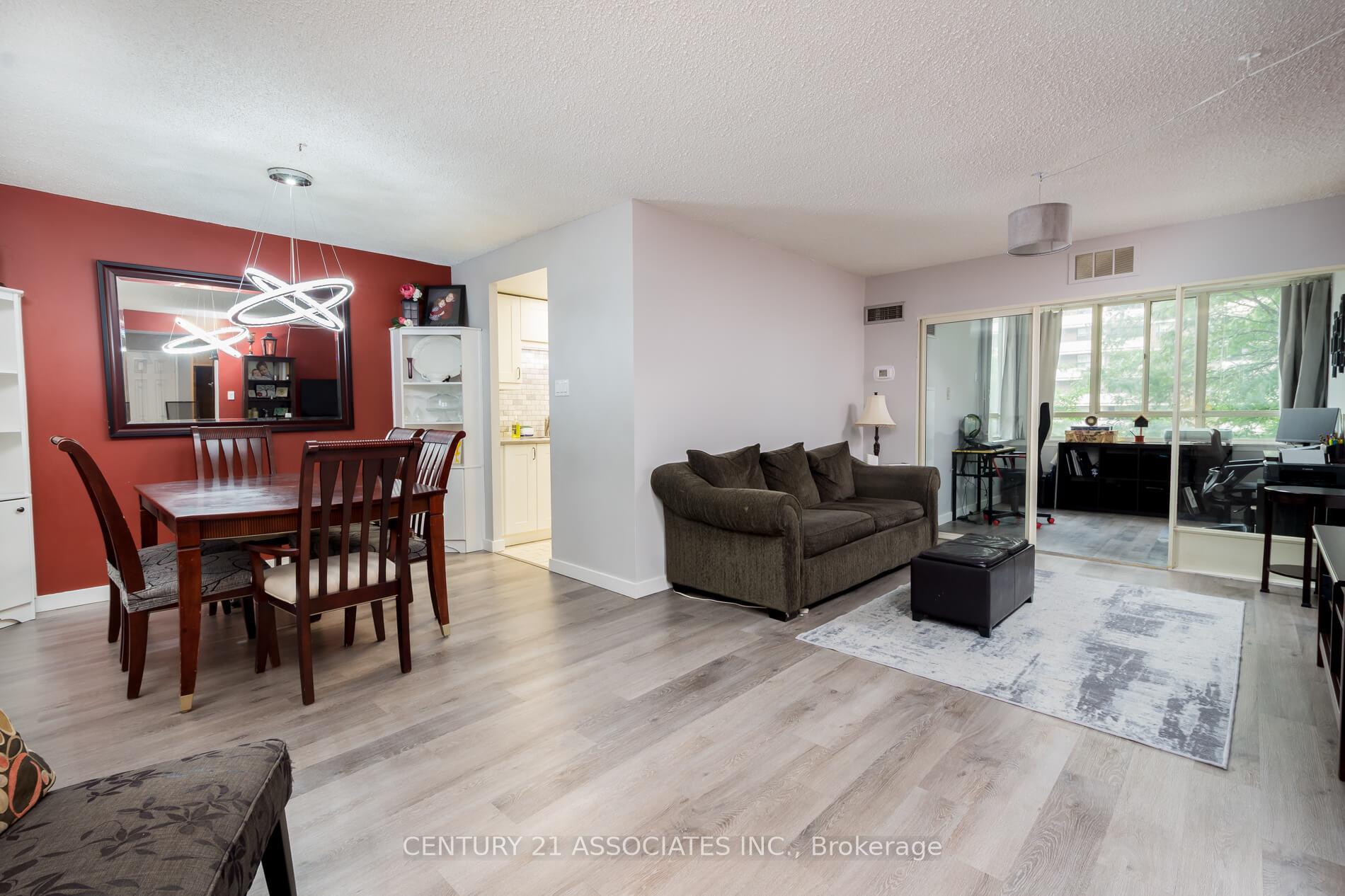 Photo 6 of Unit 402, 5 Lisa Street, Brampton, Queen Street Corridor — HOMEH