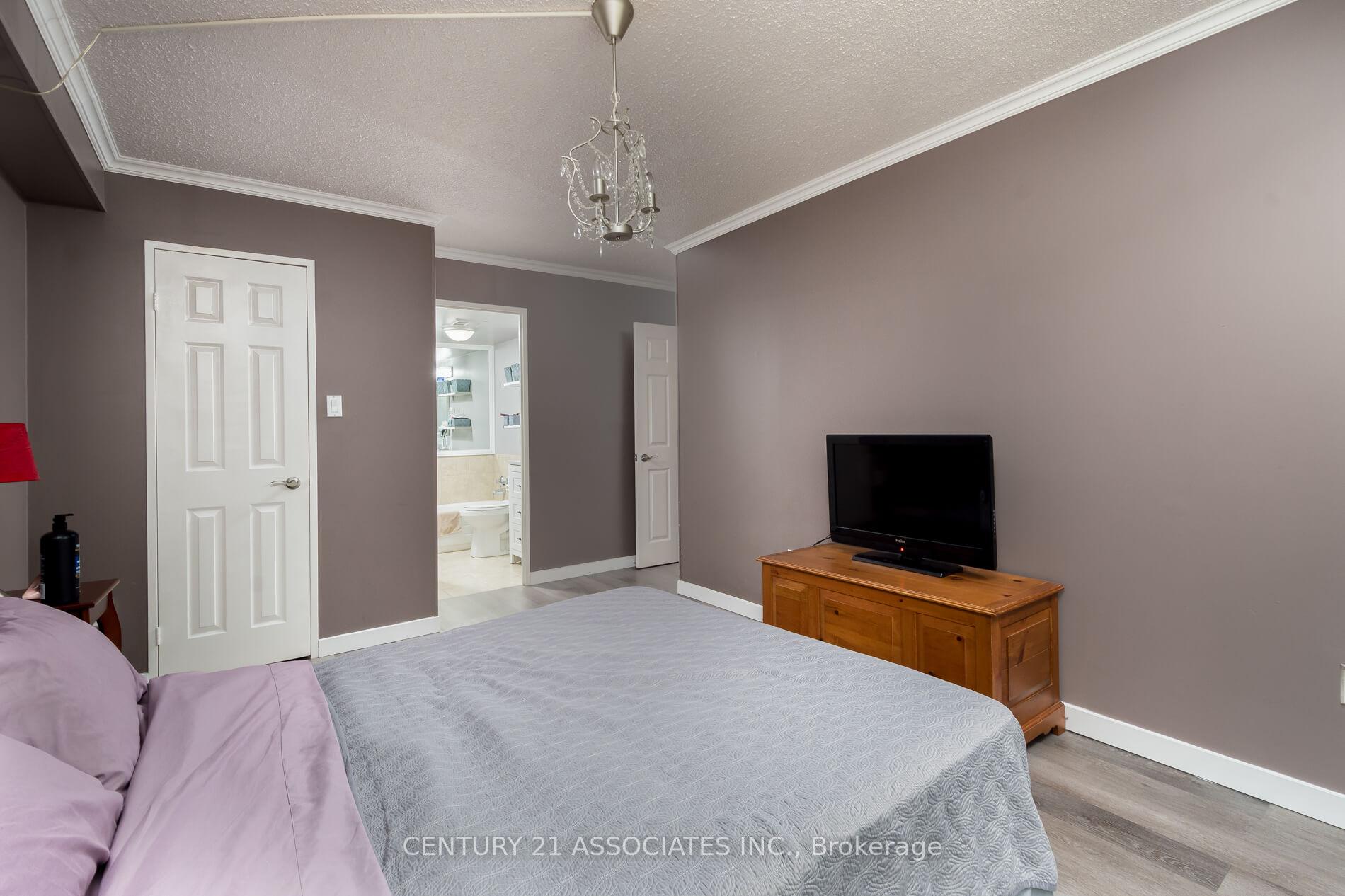 Photo 20 of Unit 402, 5 Lisa Street, Brampton, Queen Street Corridor — HOMEH