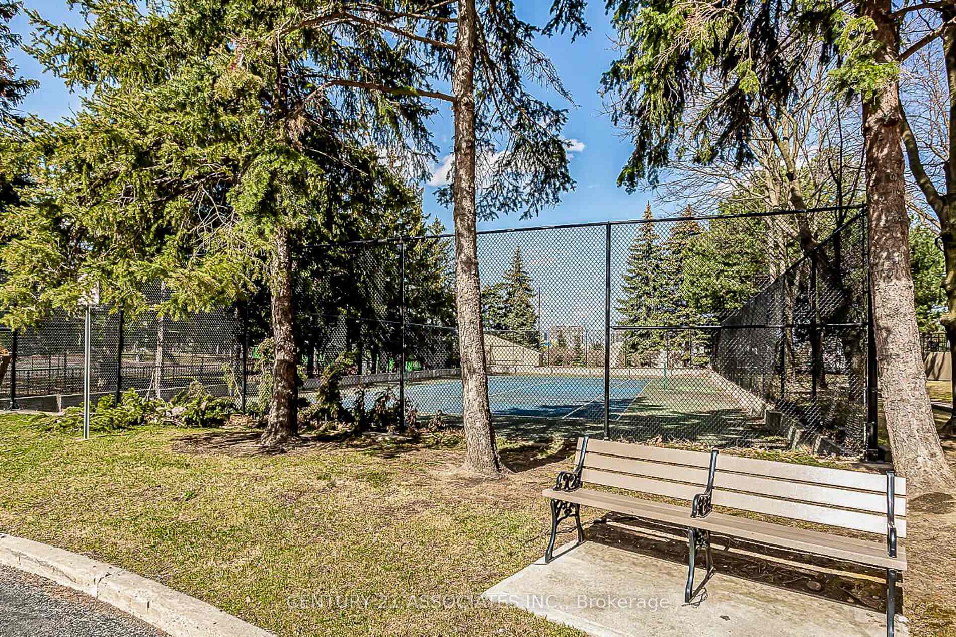 Photo 31 of Unit 402, 5 Lisa Street, Brampton, Queen Street Corridor — HOMEH