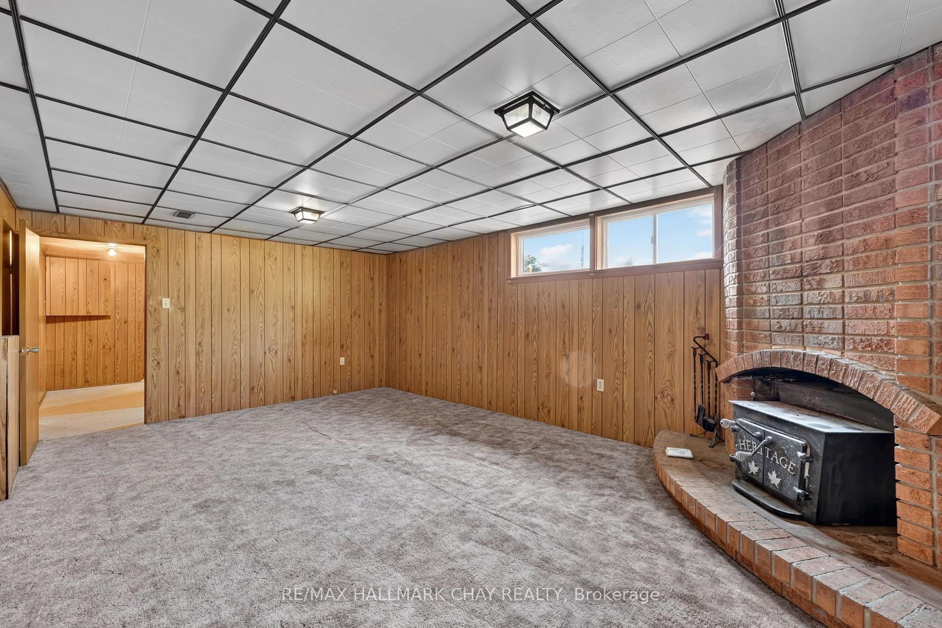 Photo 12 of 348 Grove St Street E, Barrie, Grove East — HOMEH
