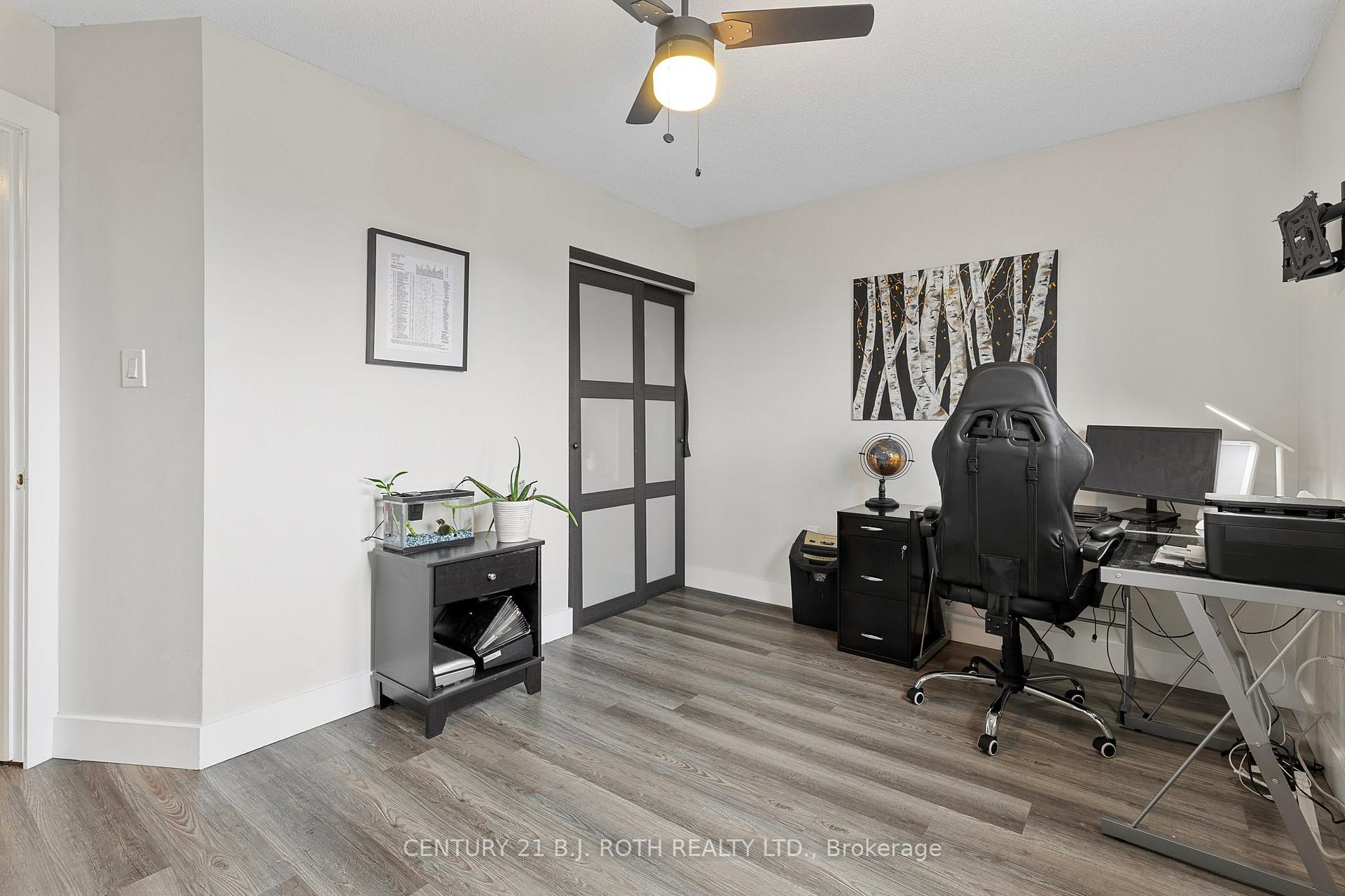 Photo 15 of 11 Masters Drive, Barrie, East Bayfield — HOMEH