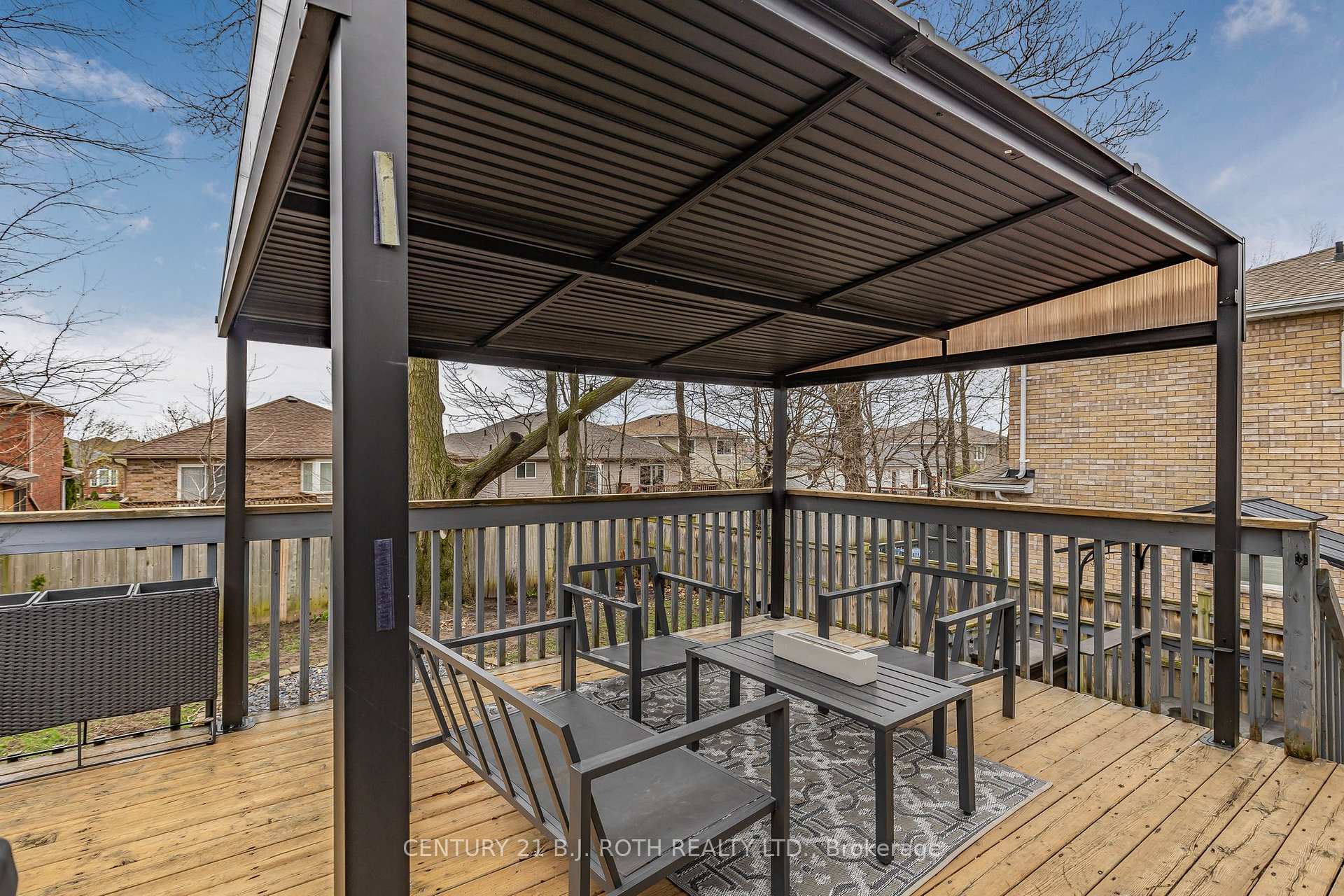 Photo 25 of 11 Masters Drive, Barrie, East Bayfield — HOMEH