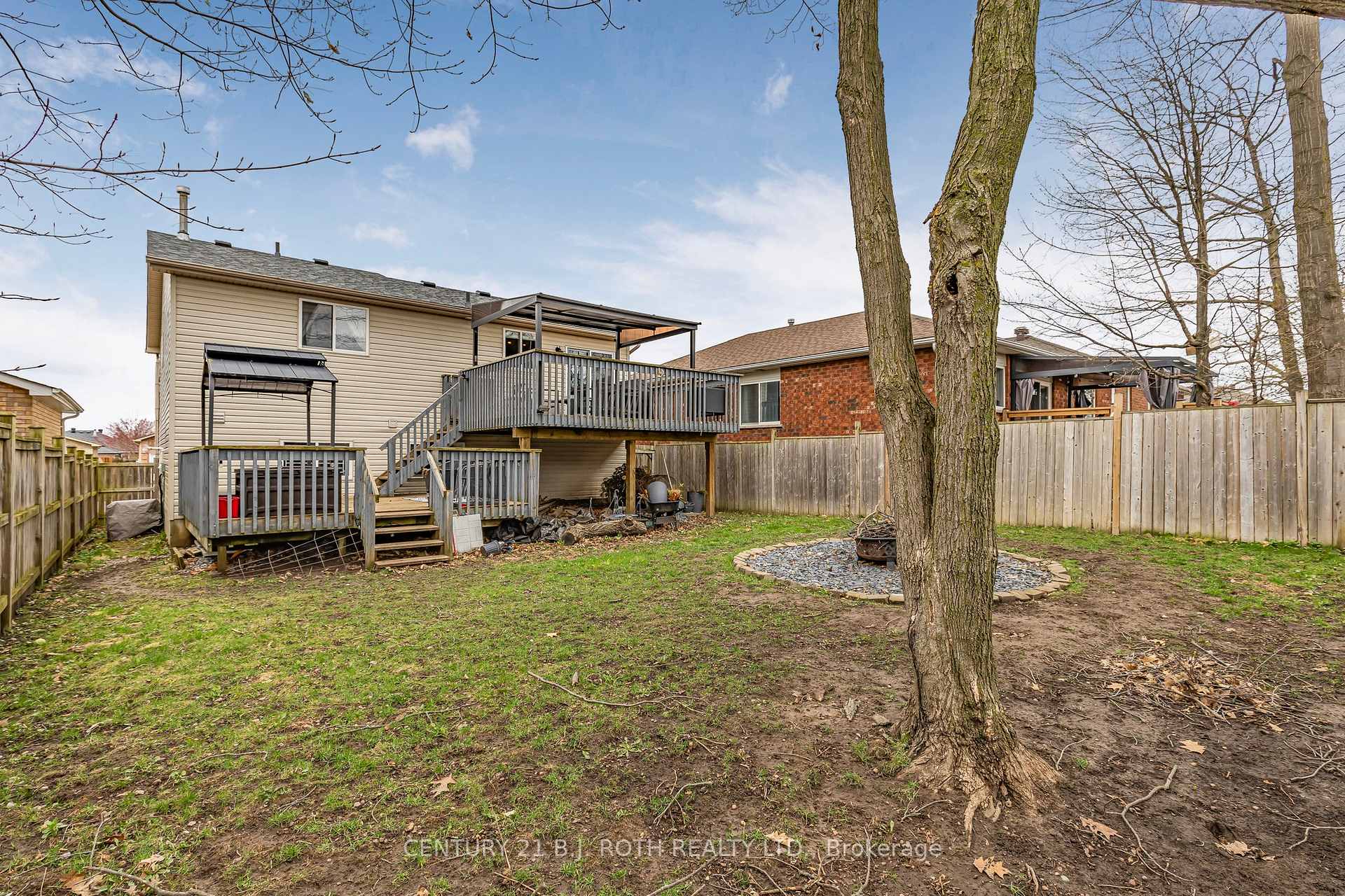 Photo 31 of 11 Masters Drive, Barrie, East Bayfield — HOMEH