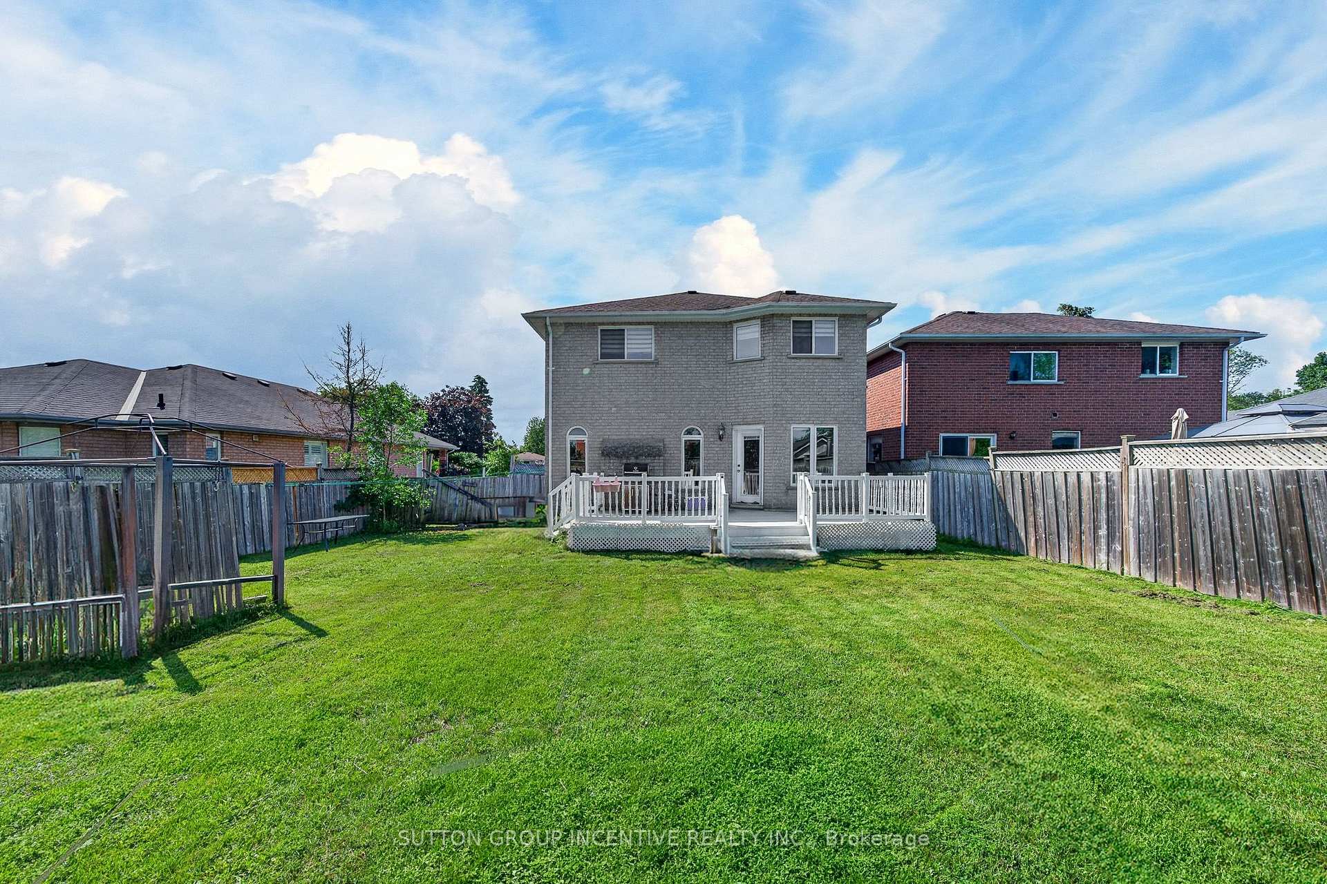 Photo 20 of 850 Leslie Drive, Innisfil, Alcona — HOMEH