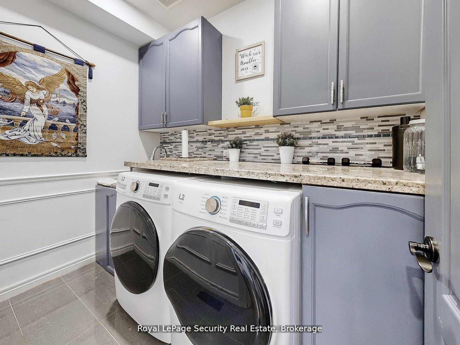 Photo 21 of 128 Daiseyfield Crescent, Vaughan, Vellore Village — HOMEH